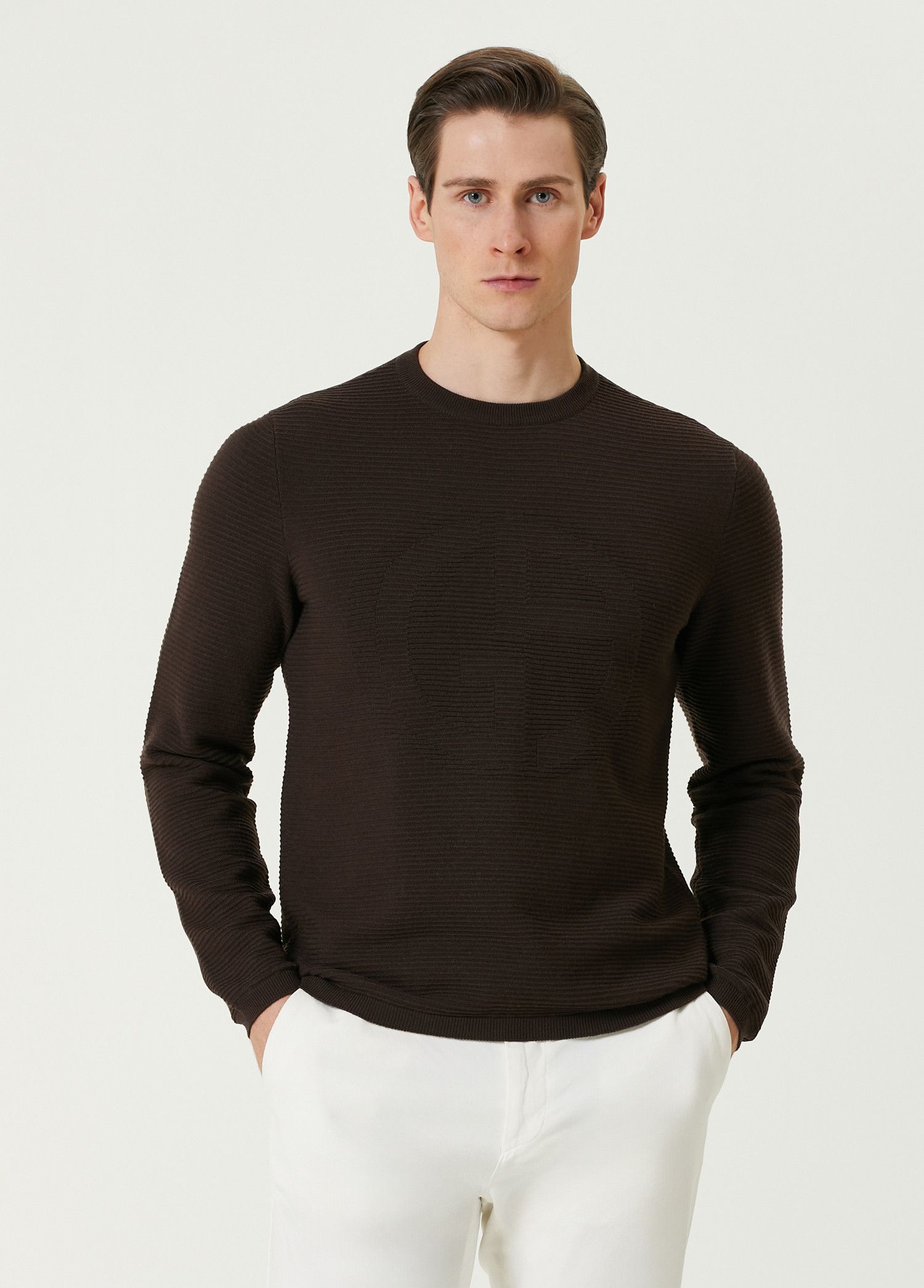Giorgio Armani GIORGIO ARMANI mainline brown logo wool sweater XL Size US XL / EU 56 / 4 - 1 Thumbnail