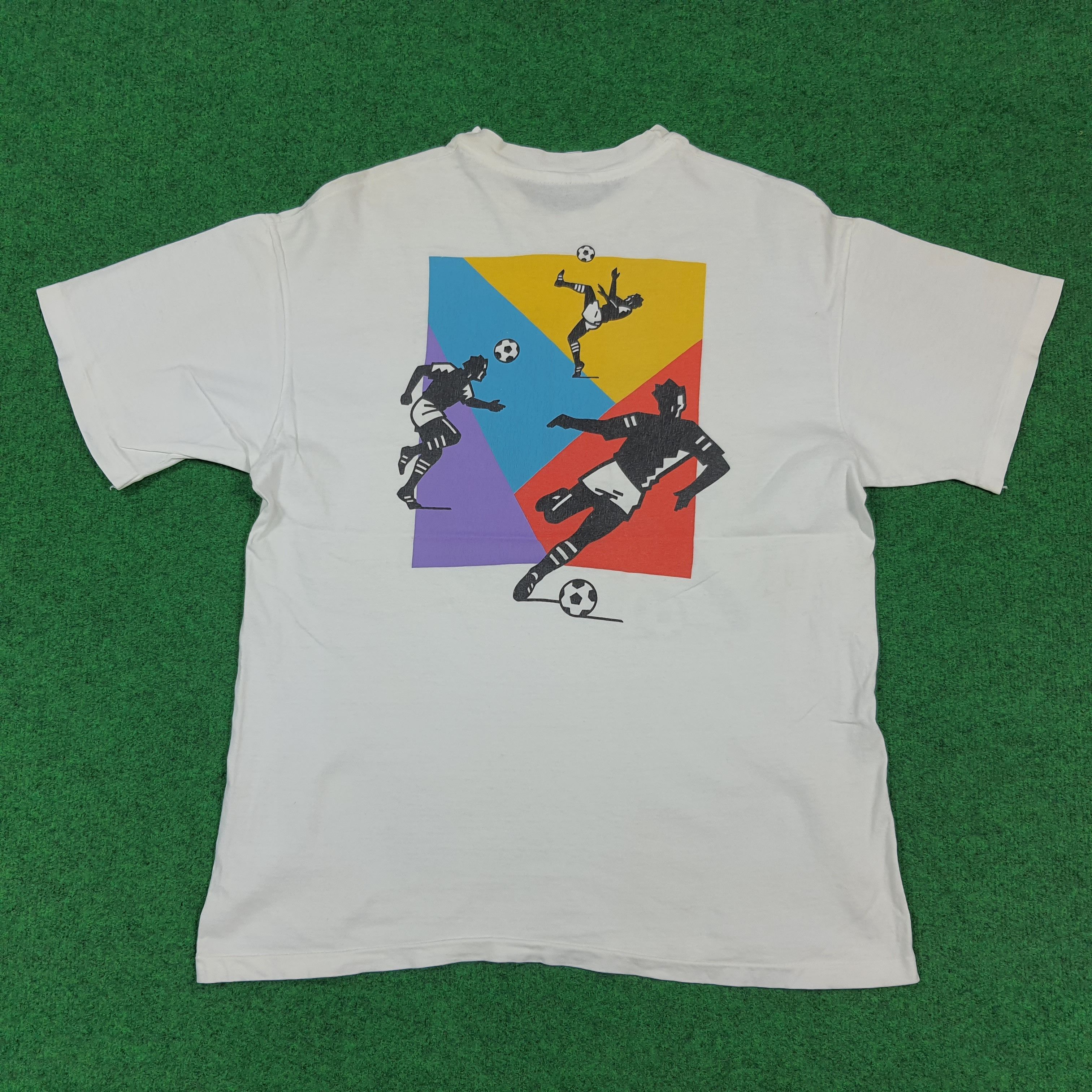 Hanes Vintage 90s World Cup USA94 Soccer Tshirt C299N37 Size US L / EU 52-54 / 3 - 3 Thumbnail