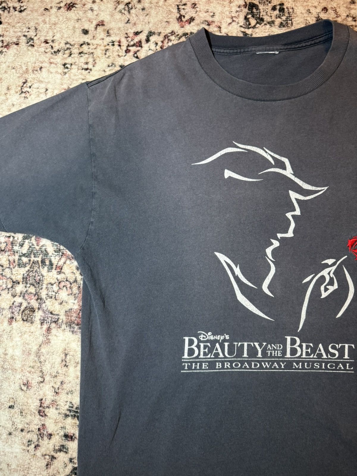 Vintage Vintage Beauty and the Beast broadway Shirt Size US M / EU 48-50 / 2 - 2 Thumbnail
