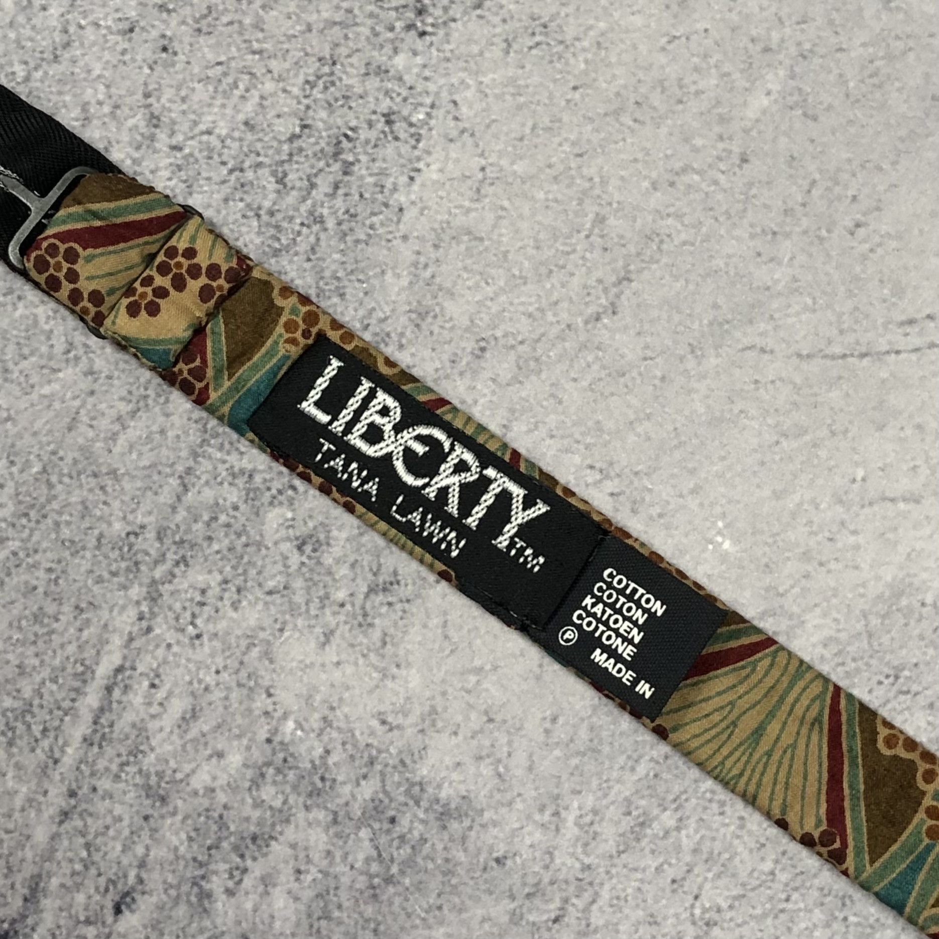 Liberty Vintage Liberty Tana Lawn Bow Tie Size ONE SIZE - 3 Thumbnail