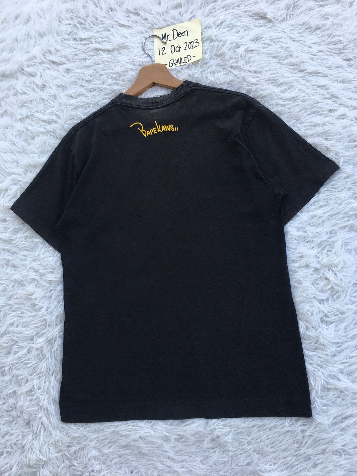 Bape × Kaws Vintage SS2006 Bape x Kaws Baby Milo Giraffe Tee Size US M / EU 48-50 / 2 - 22 Thumbnail