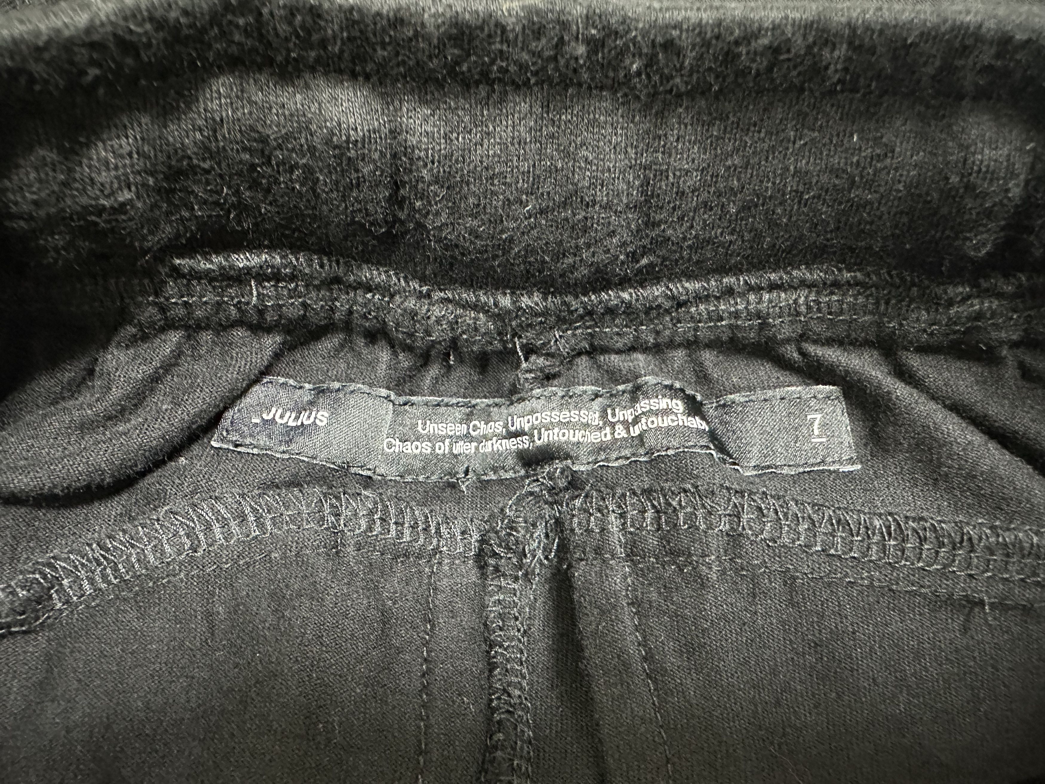 Julius 22AW Prism Cut Sarouel Shorts Size US 31 - 4 Thumbnail