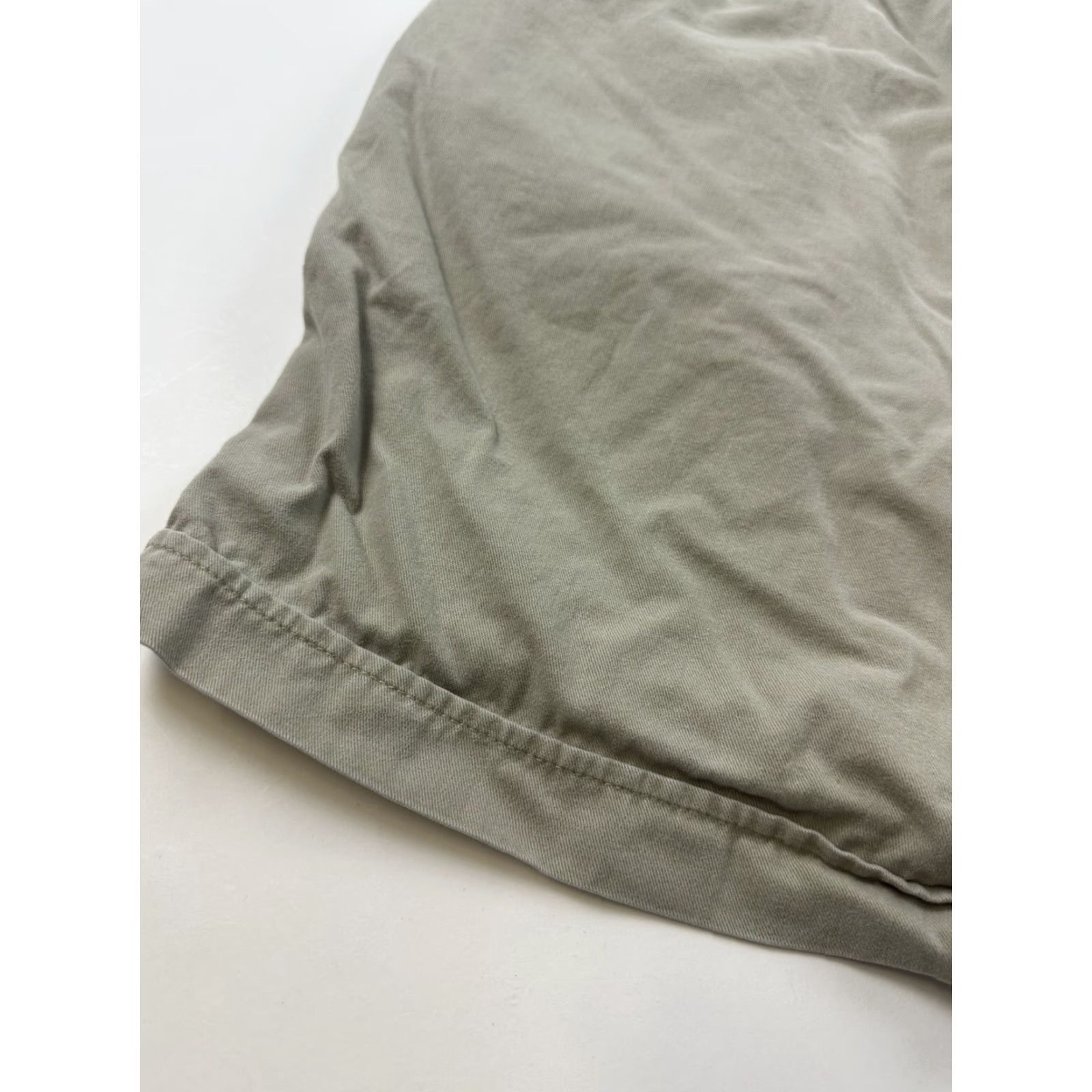 Eddie Bauer VINTAGE Eddie Bauer Shorts Men’s 32 Khaki Pleated Chino Golf Pockets Beige 8 in Inseam Mens Regular Casual 90s Size US 32 / EU 48 - 3 Thumbnail