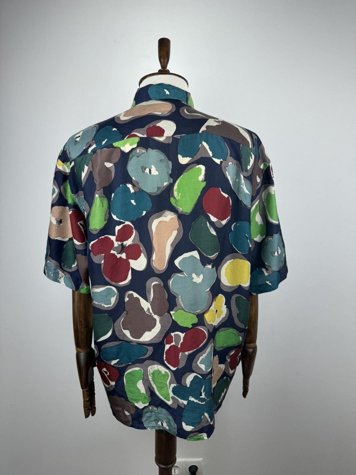 Japanese Brand × Vintage Men’s Vintage CIRO CITTERIO PURE SILK Short Sleeve Shirt Size US L / EU 52-54 / 3 - 3 Thumbnail