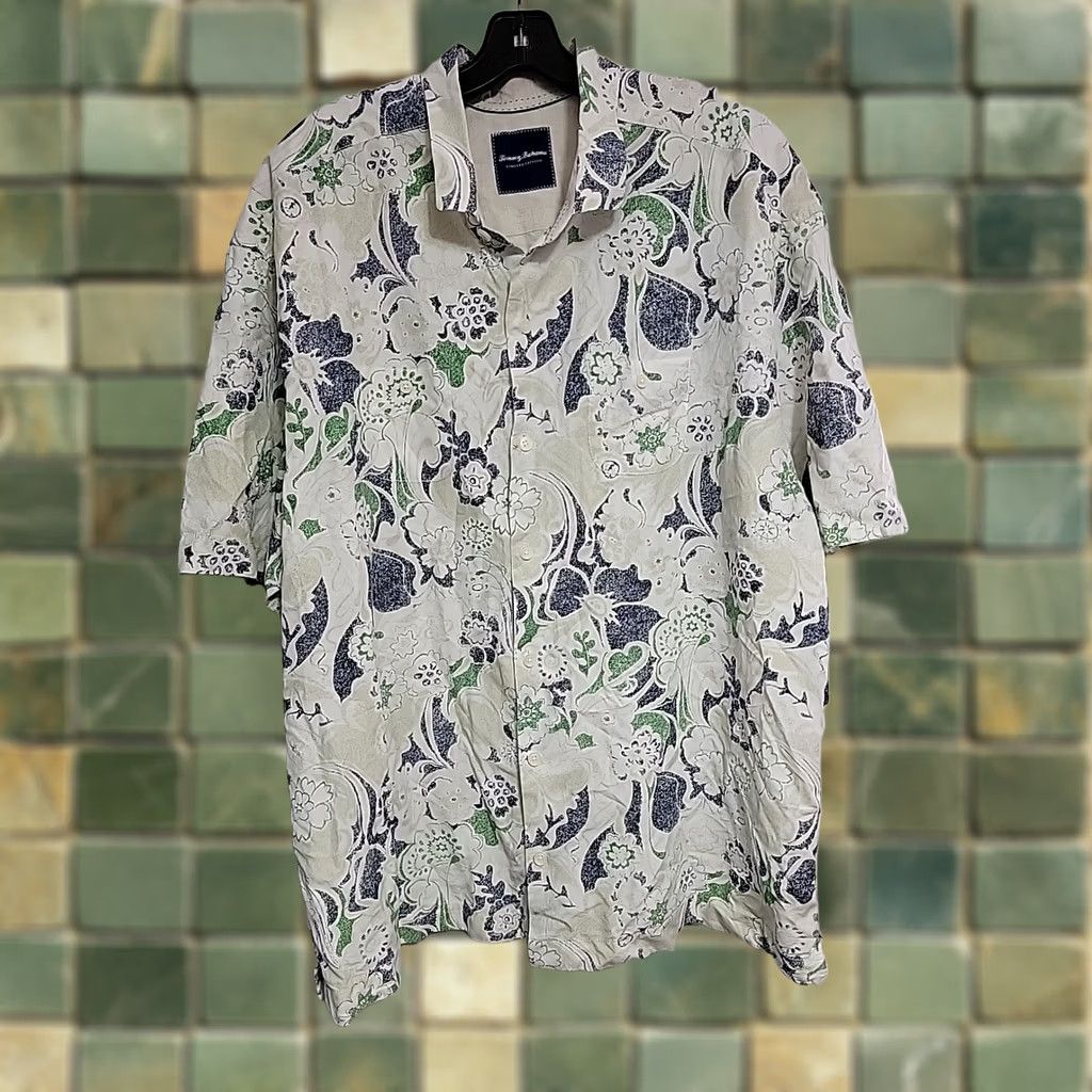 Tommy Bahama TOMMY BAHAMA HAWAIIAN LIMITED EDITION ISLAND MODERN FIT BUTTON UP SHIRT XL Silk Multicolor Men Size US XL / EU 56 / 4 - 1 Thumbnail