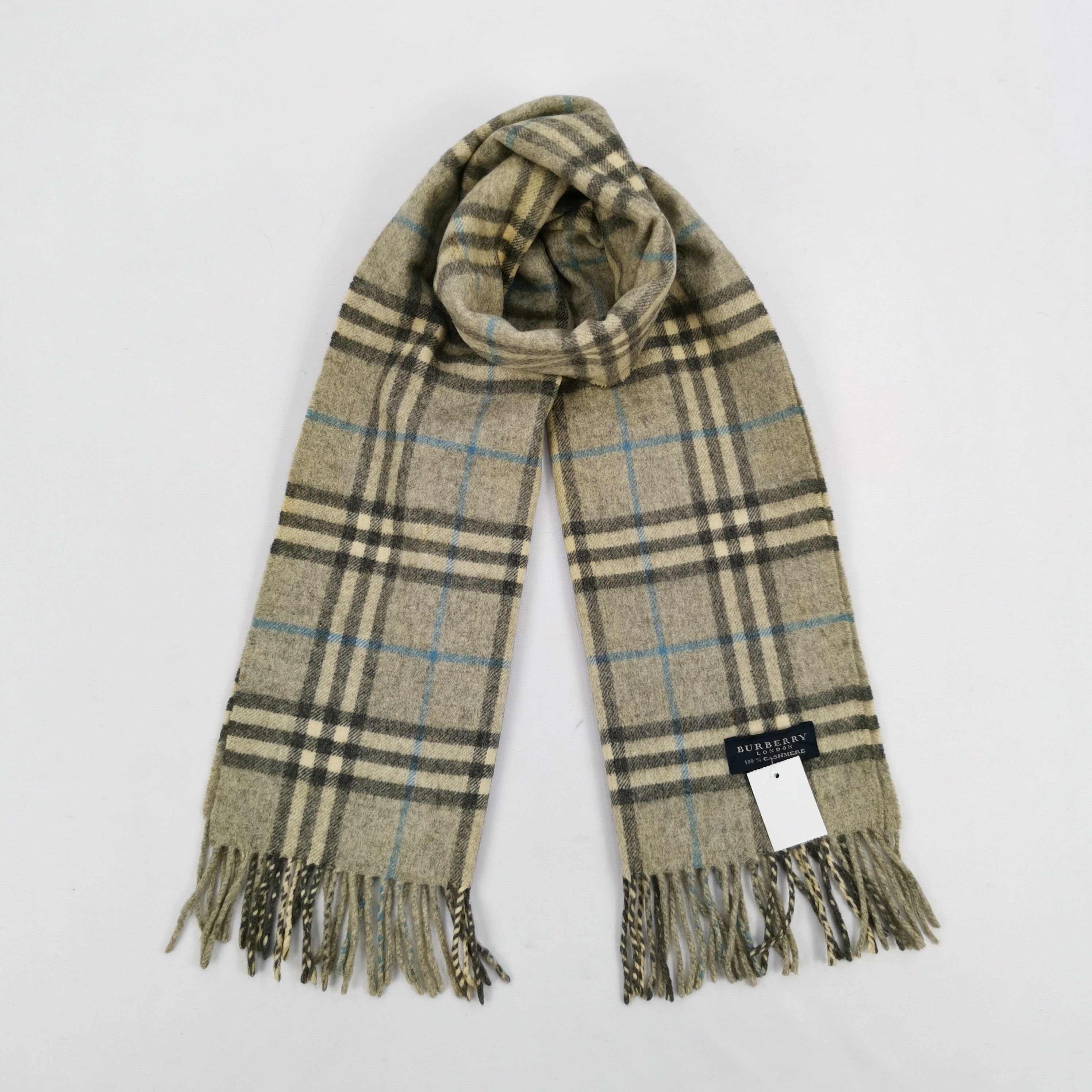 Burberry Vintage Wool Scarf Winter Scarves 56789 Size ONE SIZE - 1 Thumbnail