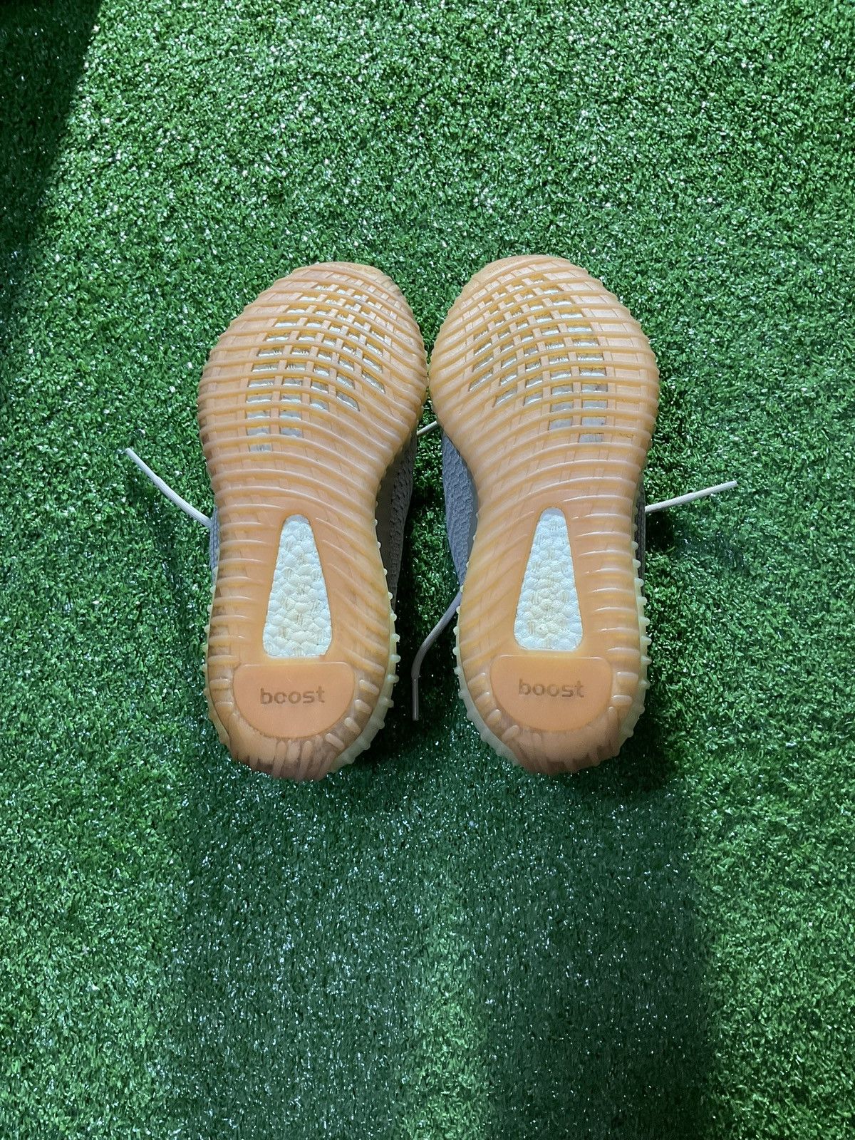 Yeezy Adidas Yeezy Boost 350 V2 Citrin Size US 10.5 / EU 43-44 - 7 Thumbnail