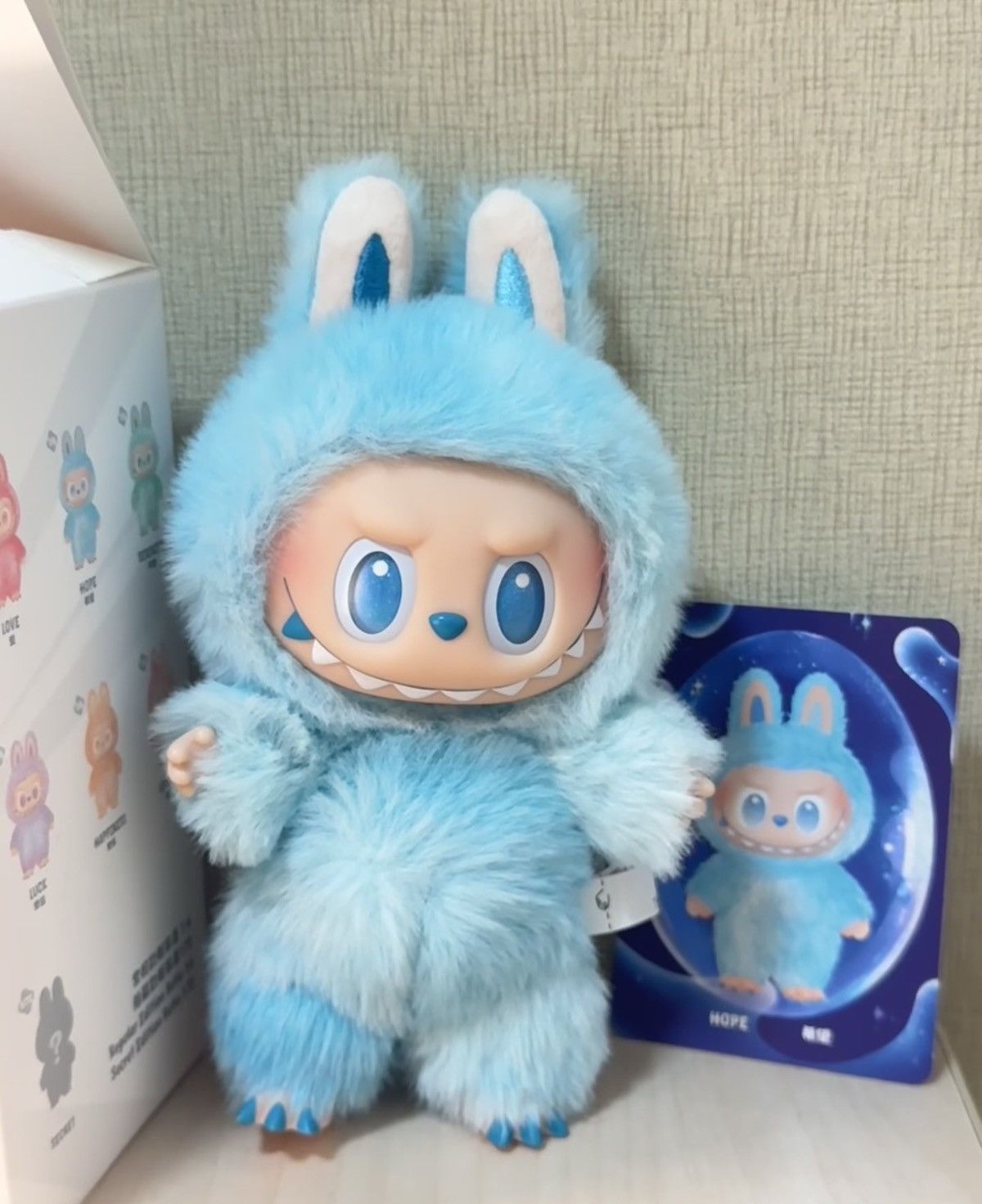 Other POP MART THE MONSTERS LABUBU3.0 Hope Size ONE SIZE - 2 Thumbnail