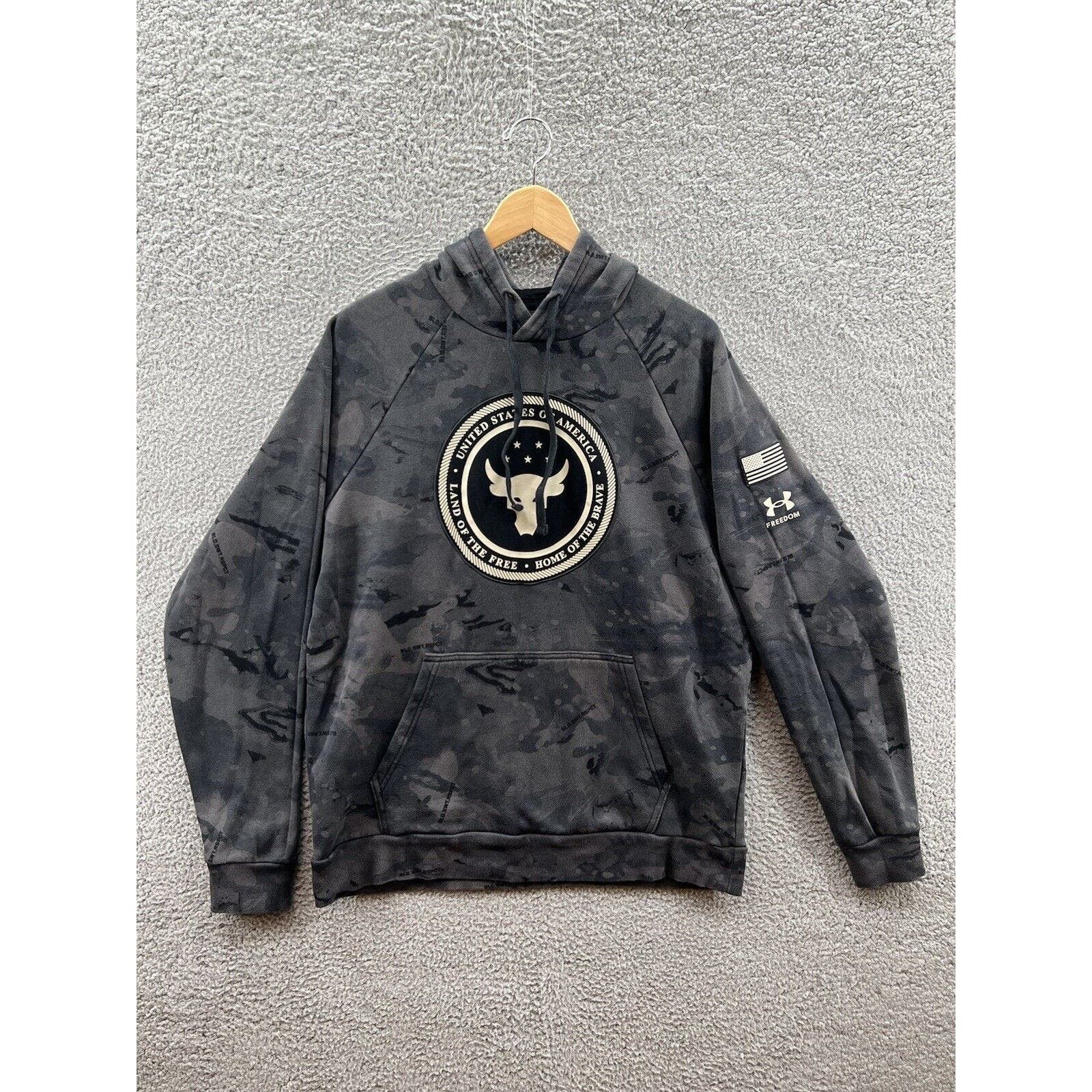 Project rock camo hoodie hotsell