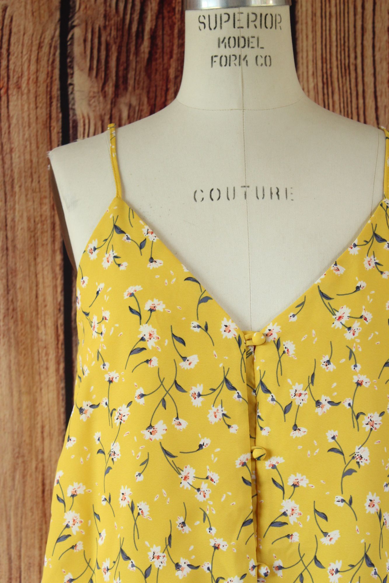 Other Sienna Sky Womens Top, Size Medium, Yellow Floral Tie-Front Size M / US 6-8 / IT 42-44 - 3 Thumbnail