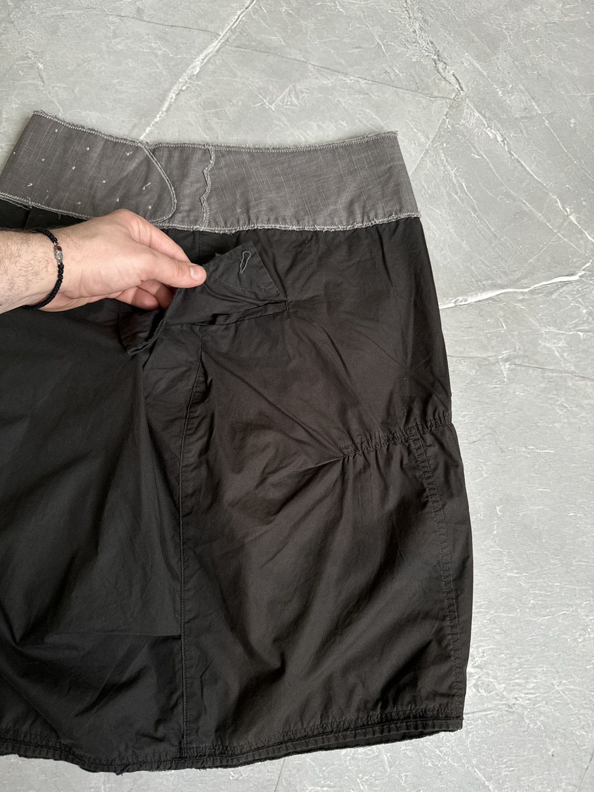 Marithe + Francois Girbaud VTG Marithe Francois Girbaud Cargo Midi Skirt Avantgarde Y2k Size 28" / US 6 / IT 42 - 19 Thumbnail