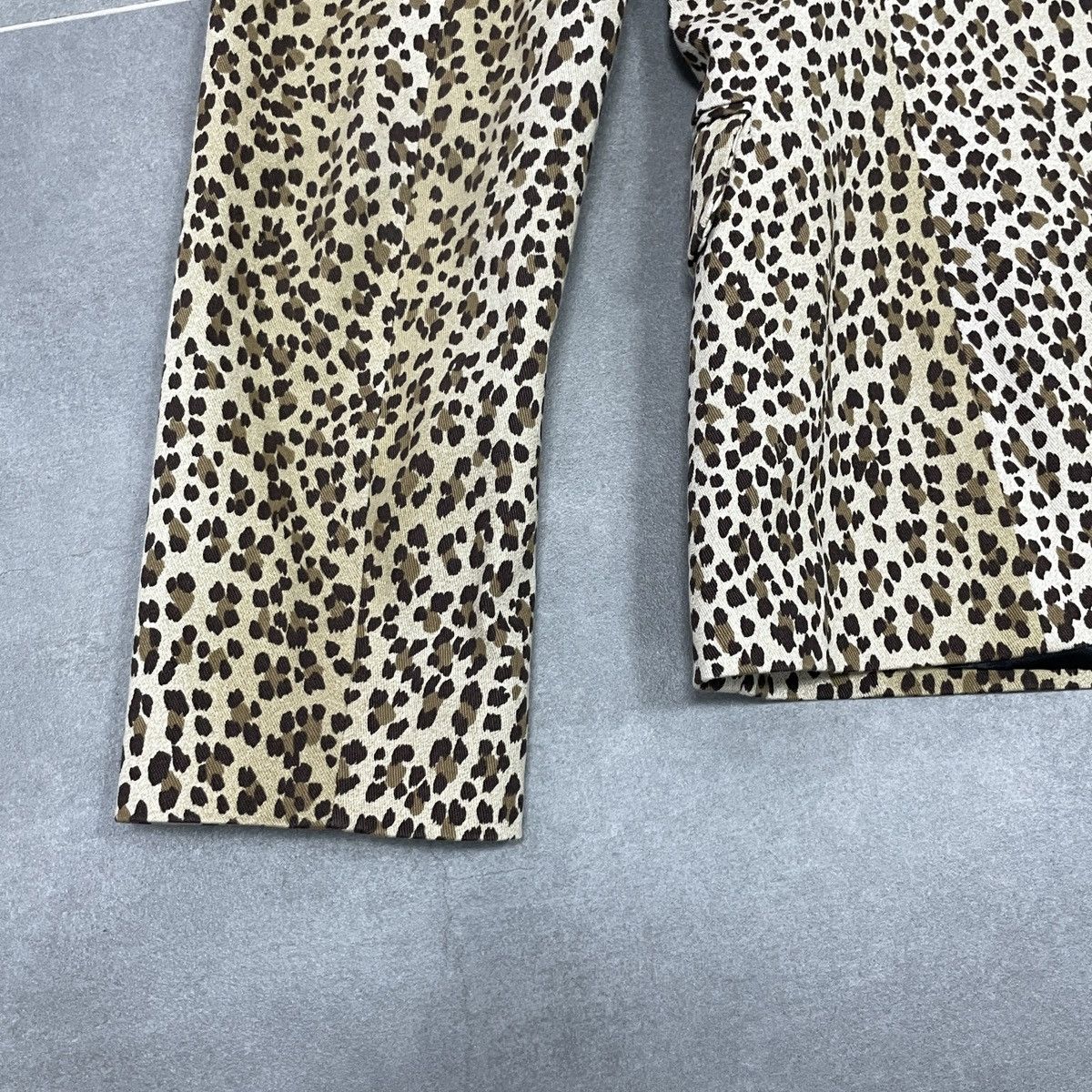 Moschino Moschino Jeans Leopard Print Women Blazer Size S Size S / US 4 / IT 40 - 24 Thumbnail