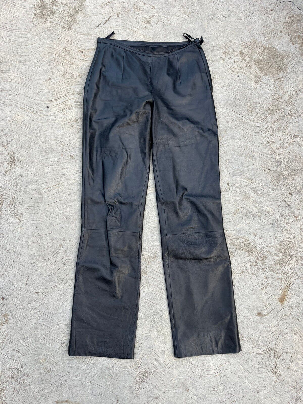 Vintage Vintage Y2K Wilson leather pants Size 28" / US 6 / IT 42 - 1 Preview