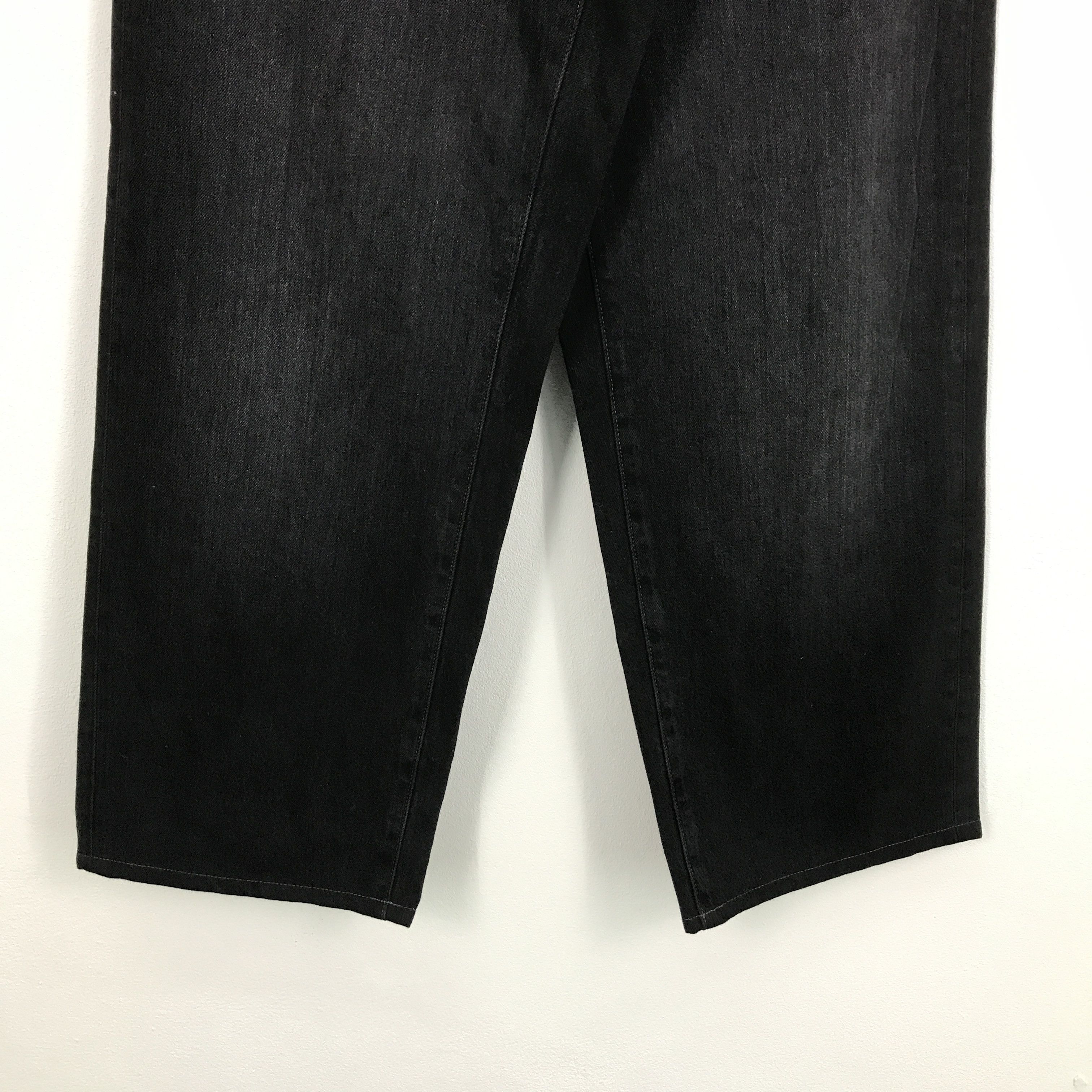 JW Anderson × Japanese Brand × Uniqlo J.W. Anderson x uniqlo baggy Black jean pants Size US 33 - 4 Thumbnail