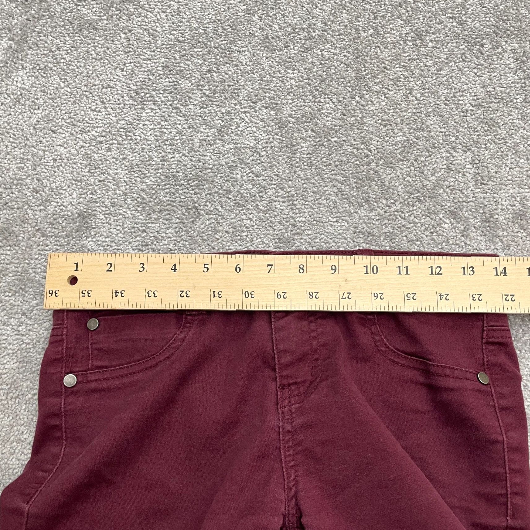 Vintage Tinseltown Skinny Jeans Juniors 3 Red Maroon Mid Rise Dark Wash Stretch 28x27 Size 27" / US 4 / IT 40 - 7 Thumbnail