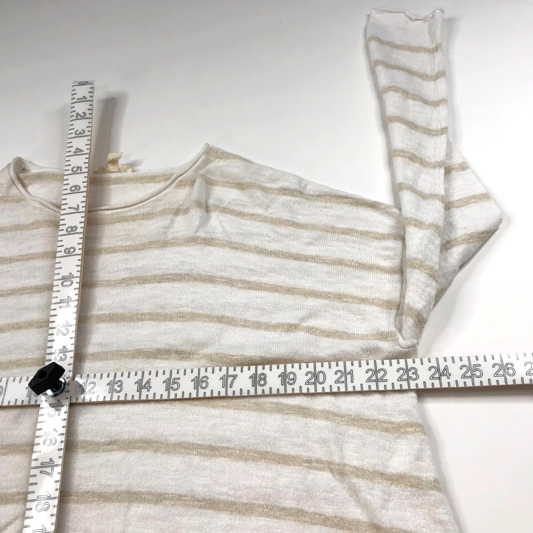 Eileen Fisher Eileen Fisher White Linen Blend Lightweight Boat Neck Pullover Sweater, Medium, Casual Womens, Knit, Classic American Style Size M / US 6-8 / IT 42-44 - 7 Thumbnail