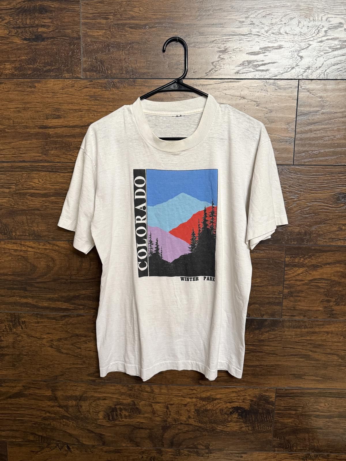 Designer VTG Art Colorado Winter Park T-shirt Colorado Rockies Art Size US M / EU 48-50 / 2 - 1 Thumbnail