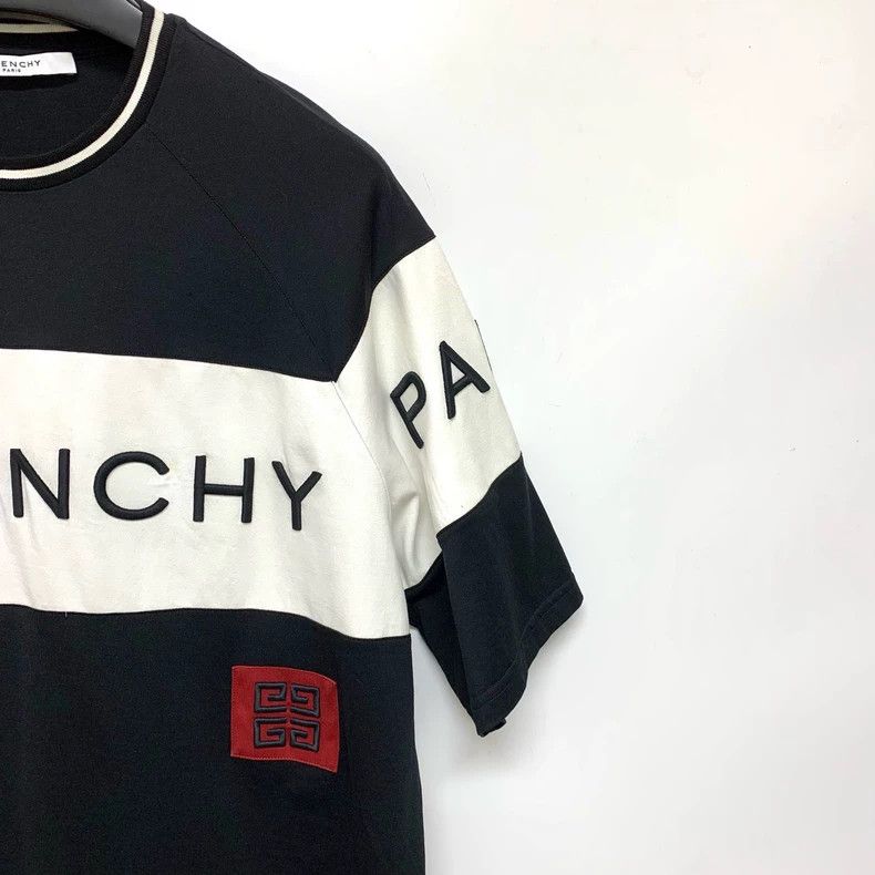 Other Givenchy SizeXXXL Classic Black and White Logo Short Sleeve Size US M / EU 48-50 / 2 - 6 Thumbnail