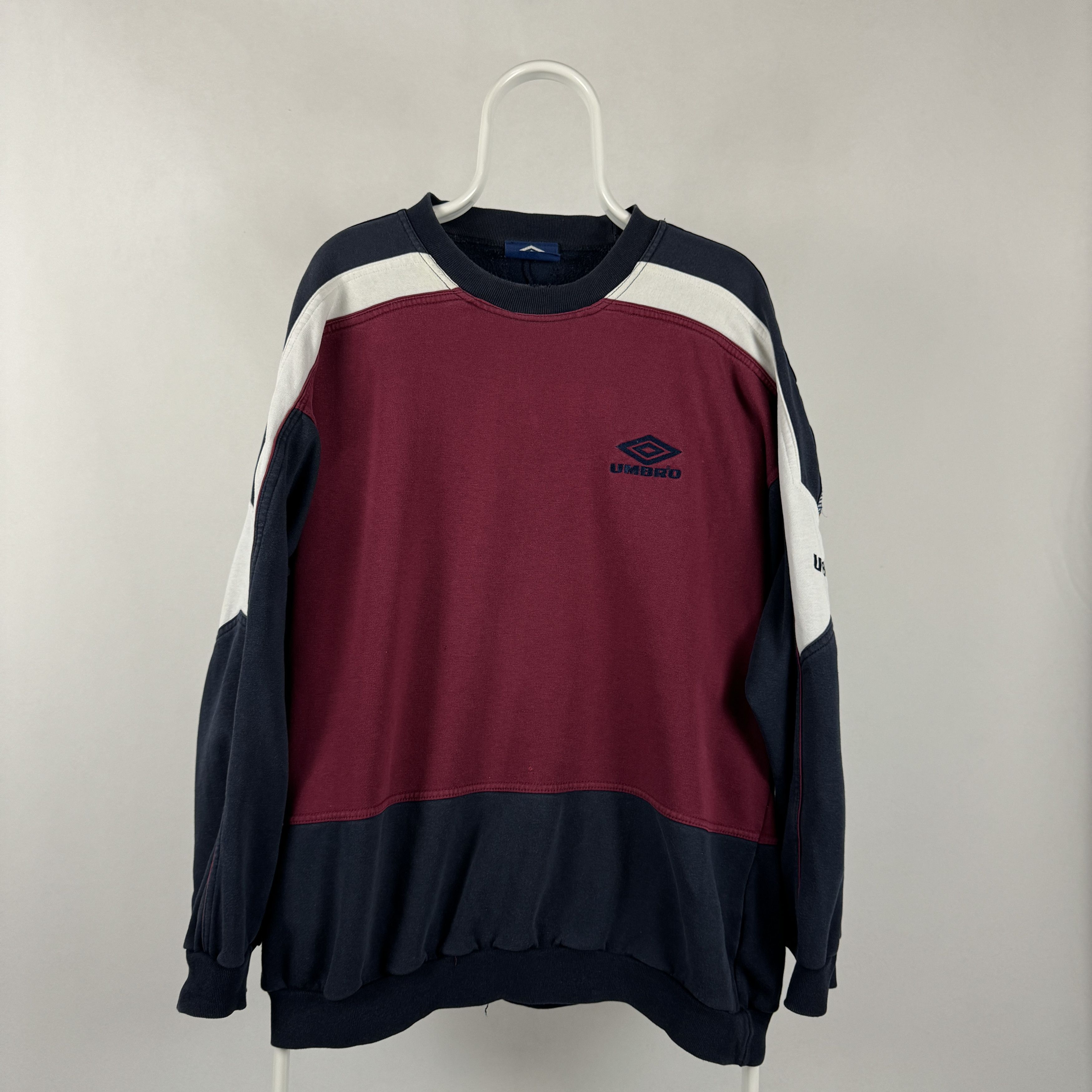 image of Y2K VTG 1990S Umbro Boxy Fit Baggy Sweatshirt Hype Y2K in Burgandy, Men's (Size XL)