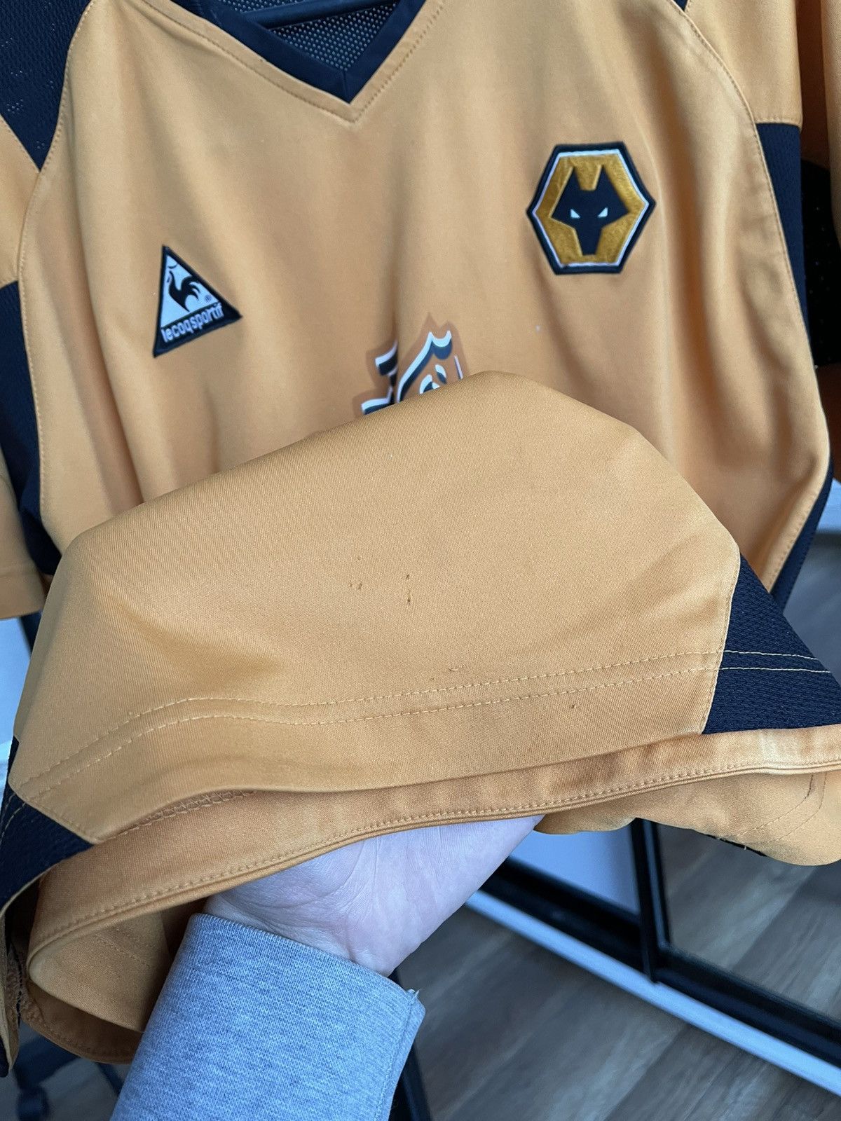 Le Coq Sportif 2004/2005 Wolverhampton Wanderers Wolves Vintage Jersey Tee Size US M / EU 48-50 / 2 - 14 Thumbnail
