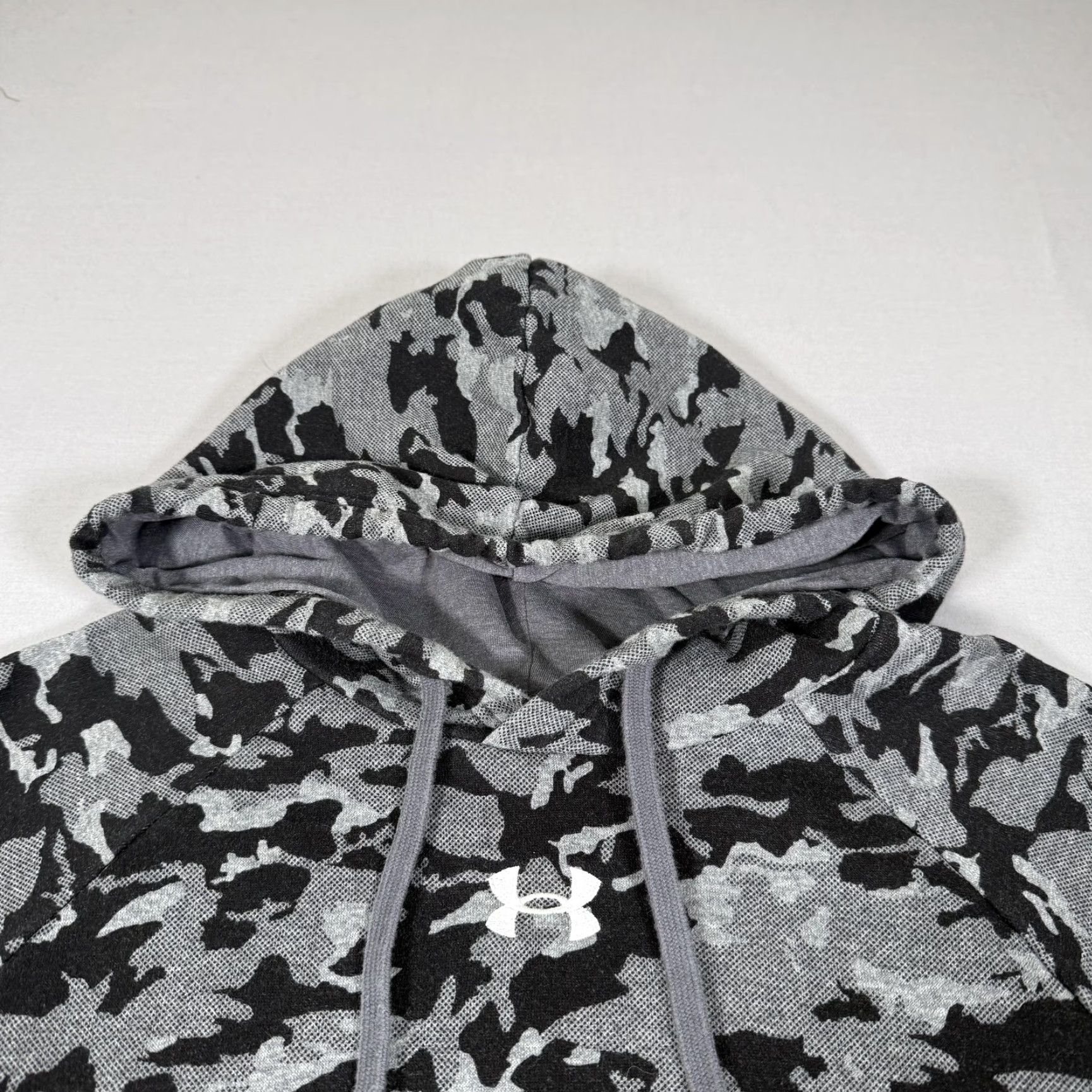 Under Armour Under Armour Hoodie Mens Medium Gray Camo Pullover Fleece Sweater Outdoor Hunt Size US M / EU 48-50 / 2 - 3 Thumbnail