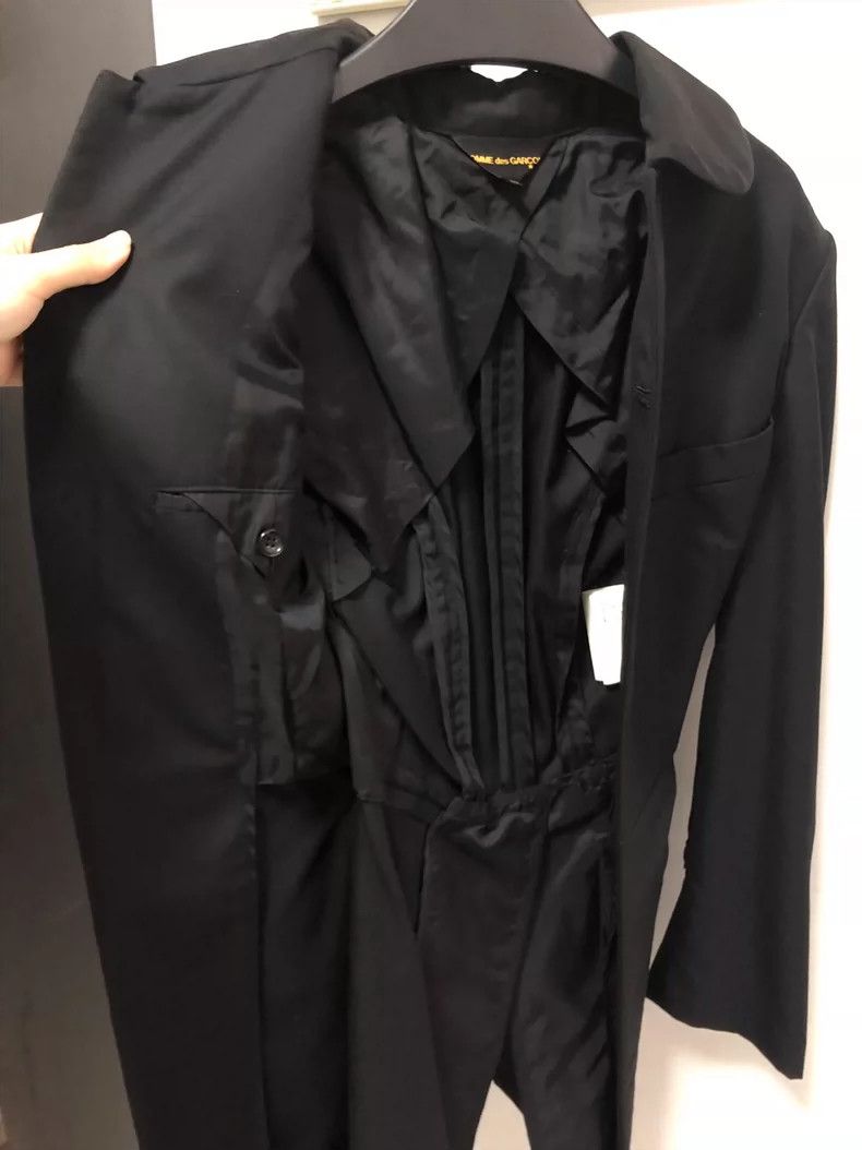 Comme des Garcons Comme Des Garcons The main line deconstructs the design an Size XS / US 0-2 / IT 36-38 - 3 Thumbnail