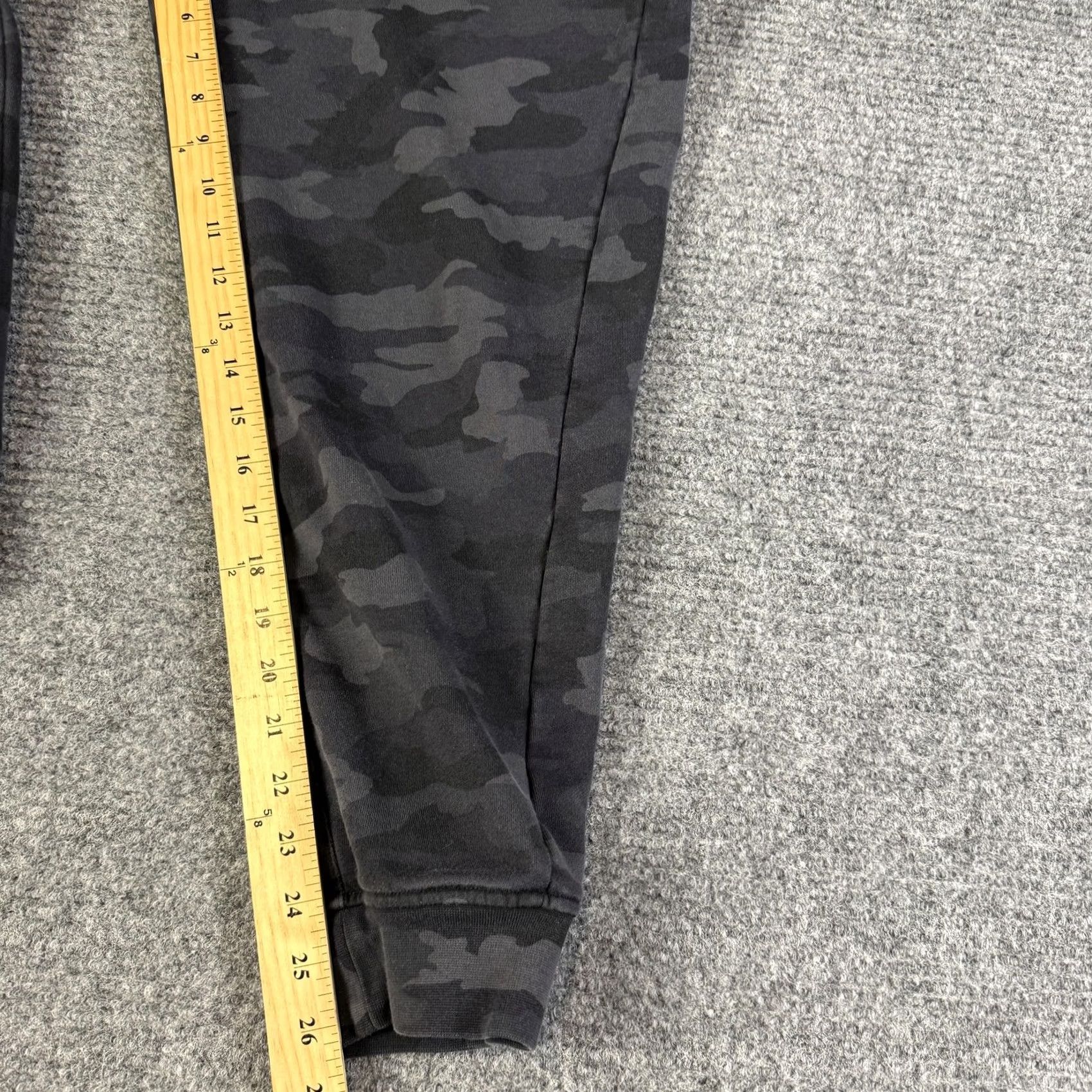 Lululemon Lululemon Jogger Pants Womens 12 Gray Camo Sweatpants Drawstring Pockets Tapered Size 34" / US 12 / IT 48 - 6 Thumbnail
