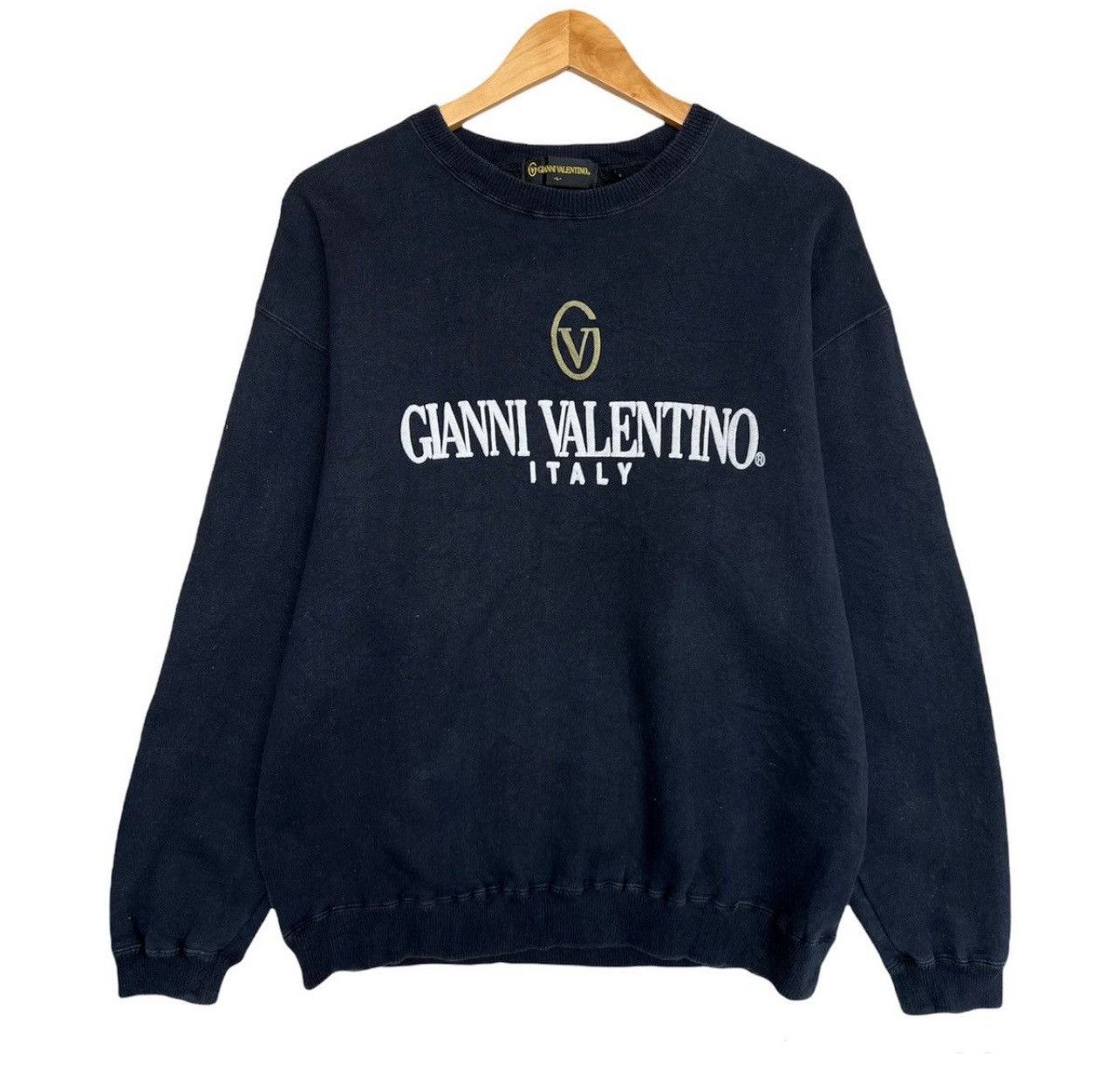 Gianni Valentino Vintage Gianni Valentino Spellout Logo Black Sweatshirt Size US M / EU 48-50 / 2 - 1 Thumbnail