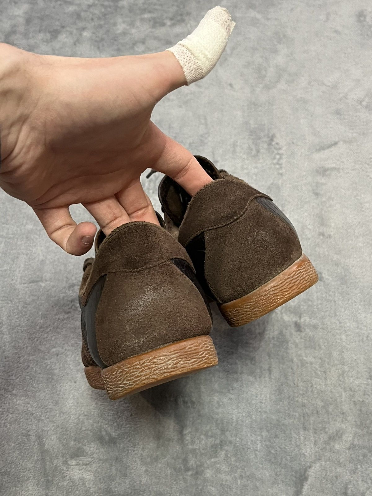 Adidas × Vintage Vintage Adidas Tobacco Leather Brown Low Top Sneakers Y2K Size US 8.5 / EU 41-42 - 8 Thumbnail