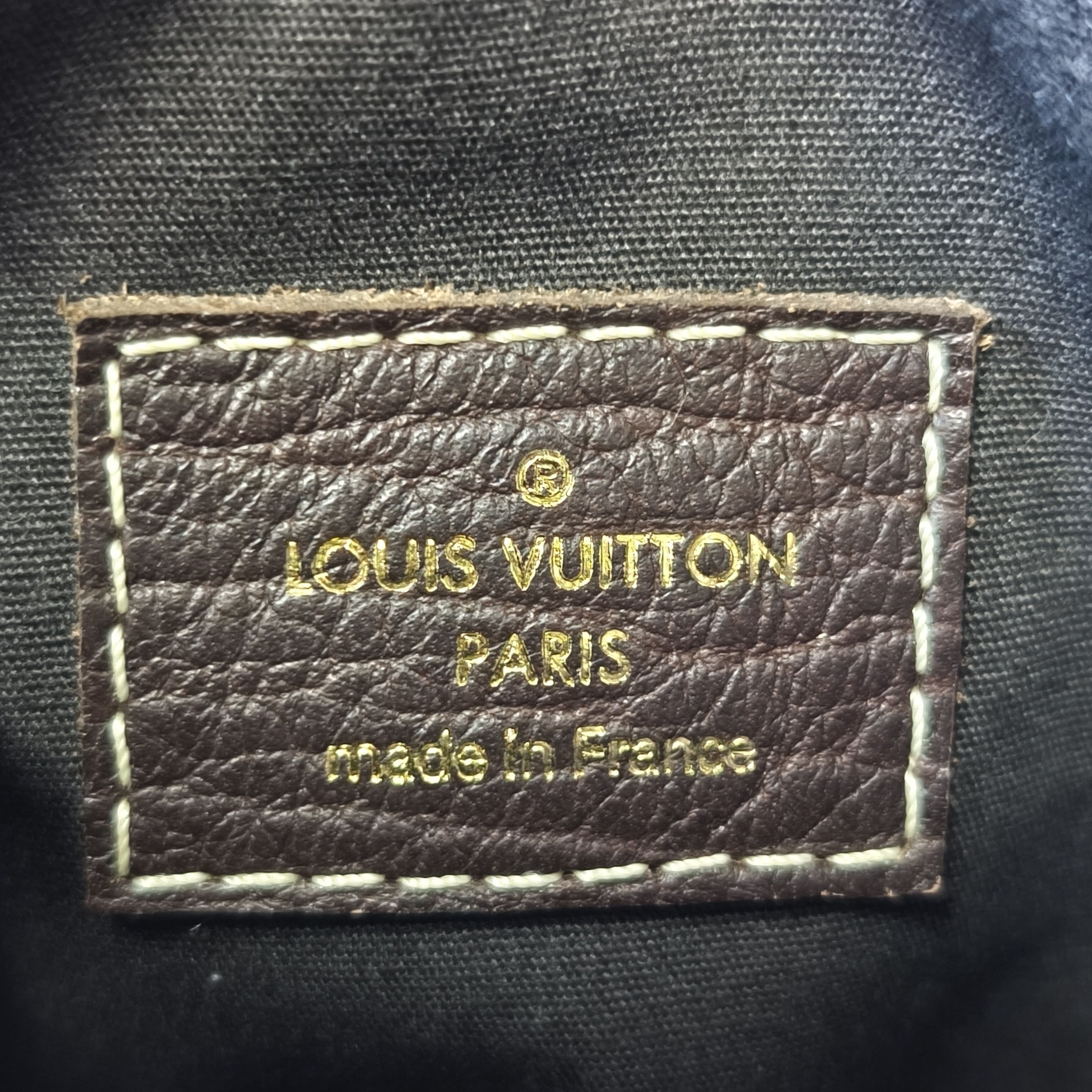 Louis Vuitton Louis Vuitton Mini Lin Pochette Cancun Bag Size ONE SIZE - 8 Thumbnail