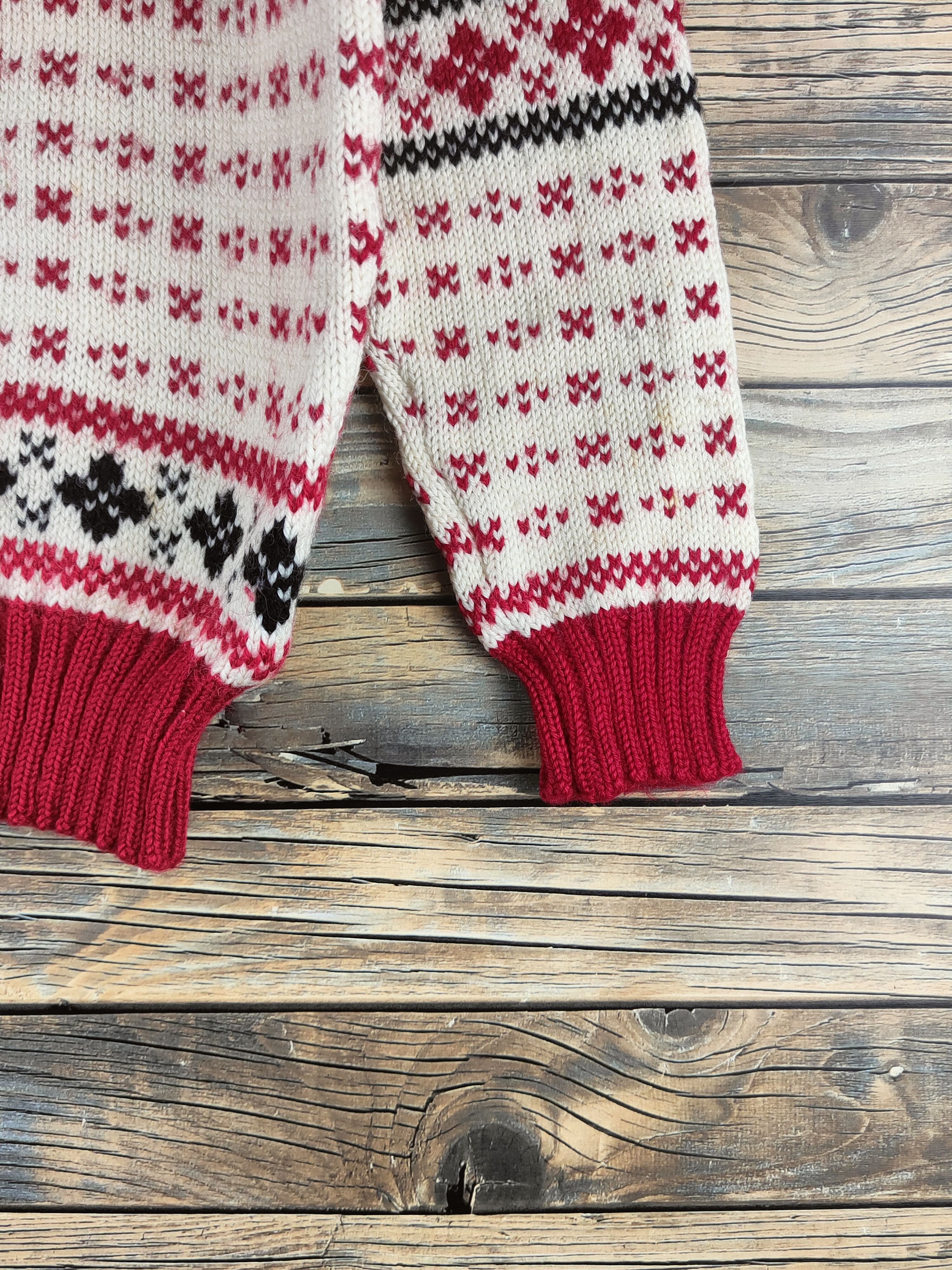 Japanese Brand DL Japanese Brand Red Cream Knitwear Sweatshirts #46-479 Size US XS / EU 42 / 0 - 6 Thumbnail