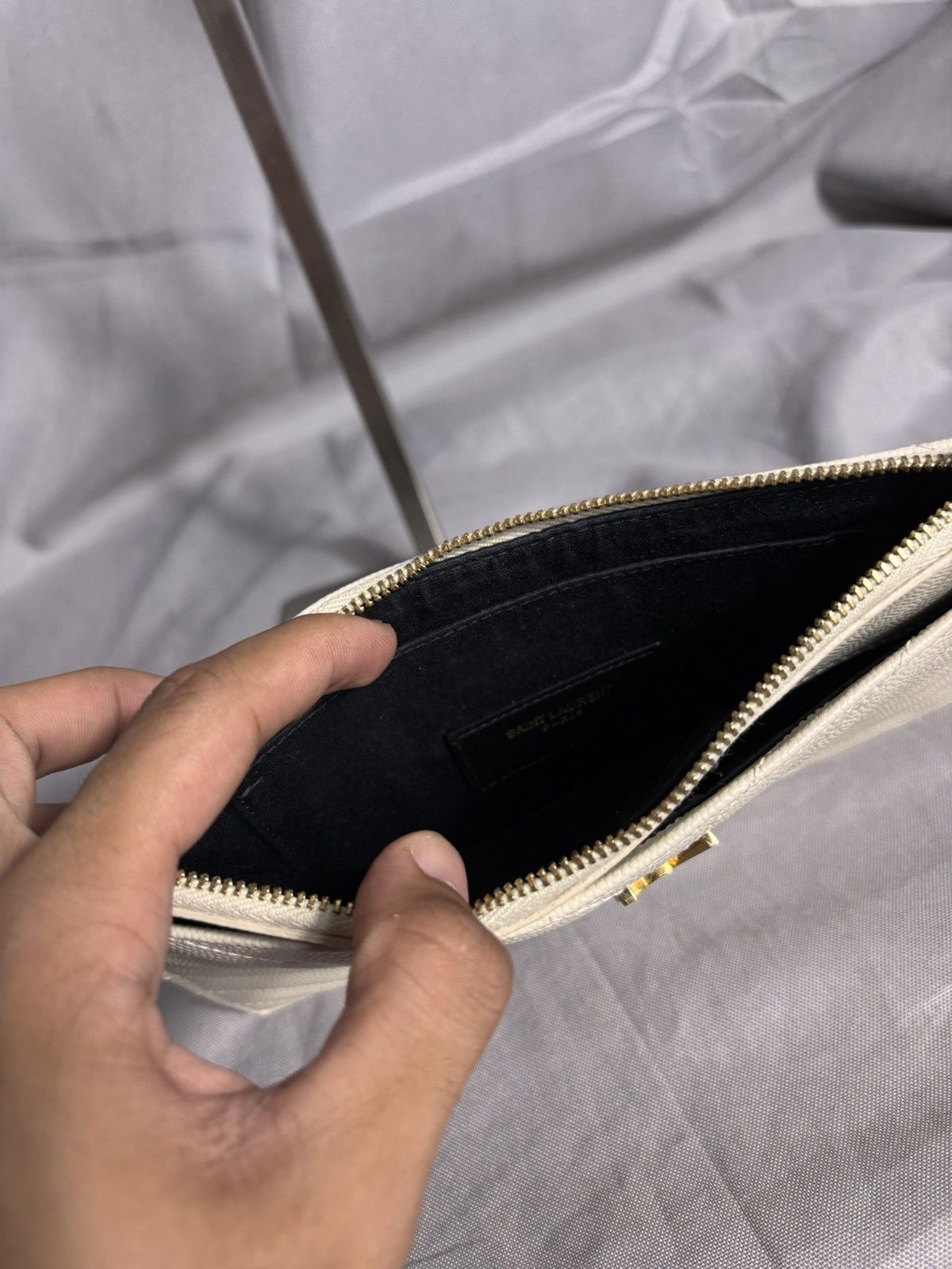 Yves Saint Laurent Yves Saint Laurent Clutch Size ONE SIZE - 12 Thumbnail