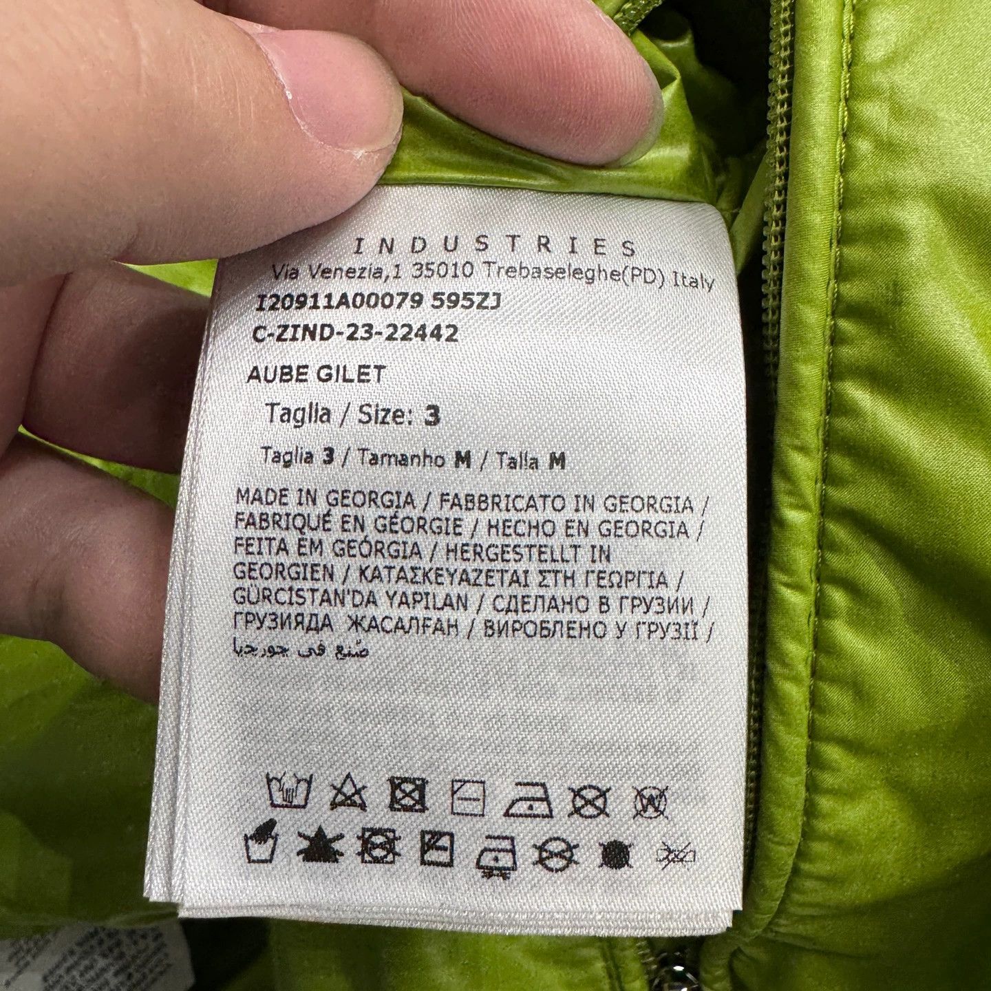 Moncler Moncler AUBE Down Vest Size 3 Size US M / EU 48-50 / 2 - 5 Thumbnail