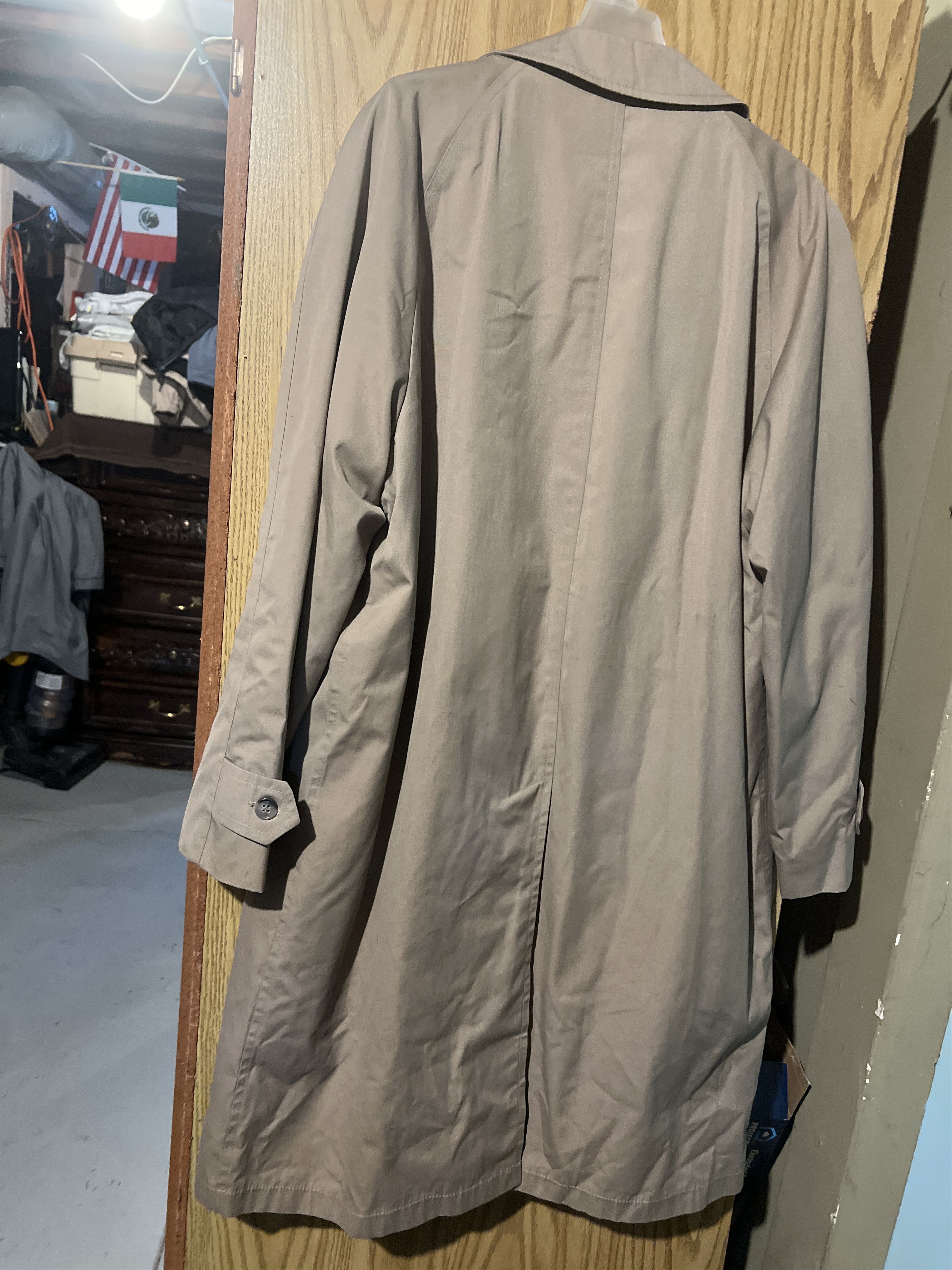 Botany 500 Vintage 1970s Botany 500 Trench Coat w/ Removable Liner Size US S / EU 44-46 / 1 - 5 Thumbnail