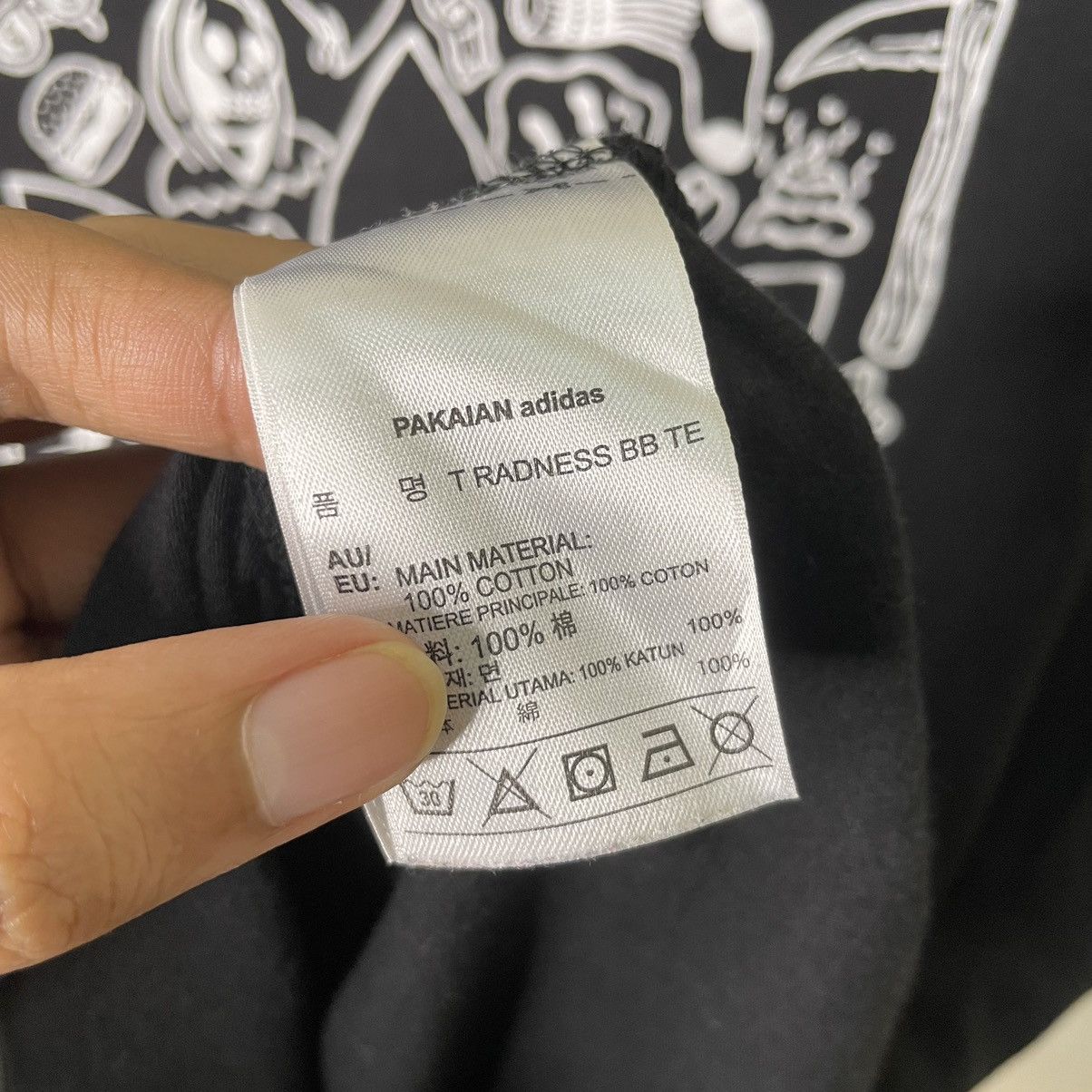 Adidas Adidas Skateboarding Terminal Radness Skulls Design T Shirt Size US L / EU 52-54 / 3 - 5 Thumbnail