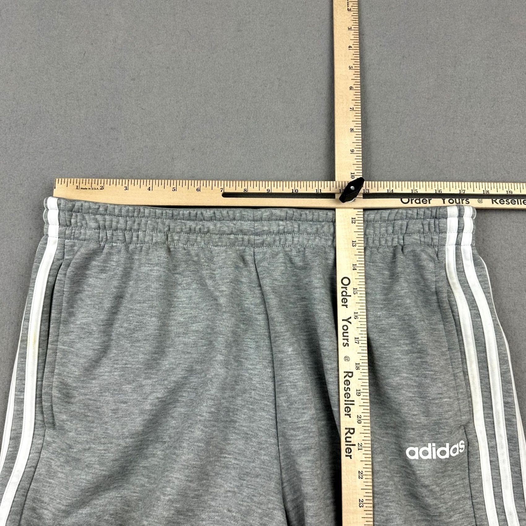 Adidas Adidas Pants XL Gray Solid Jogger Sweatpants Drawstring Pockets Men's Regular Inseam 28in Athletic Sports Size US 35 - 5 Thumbnail