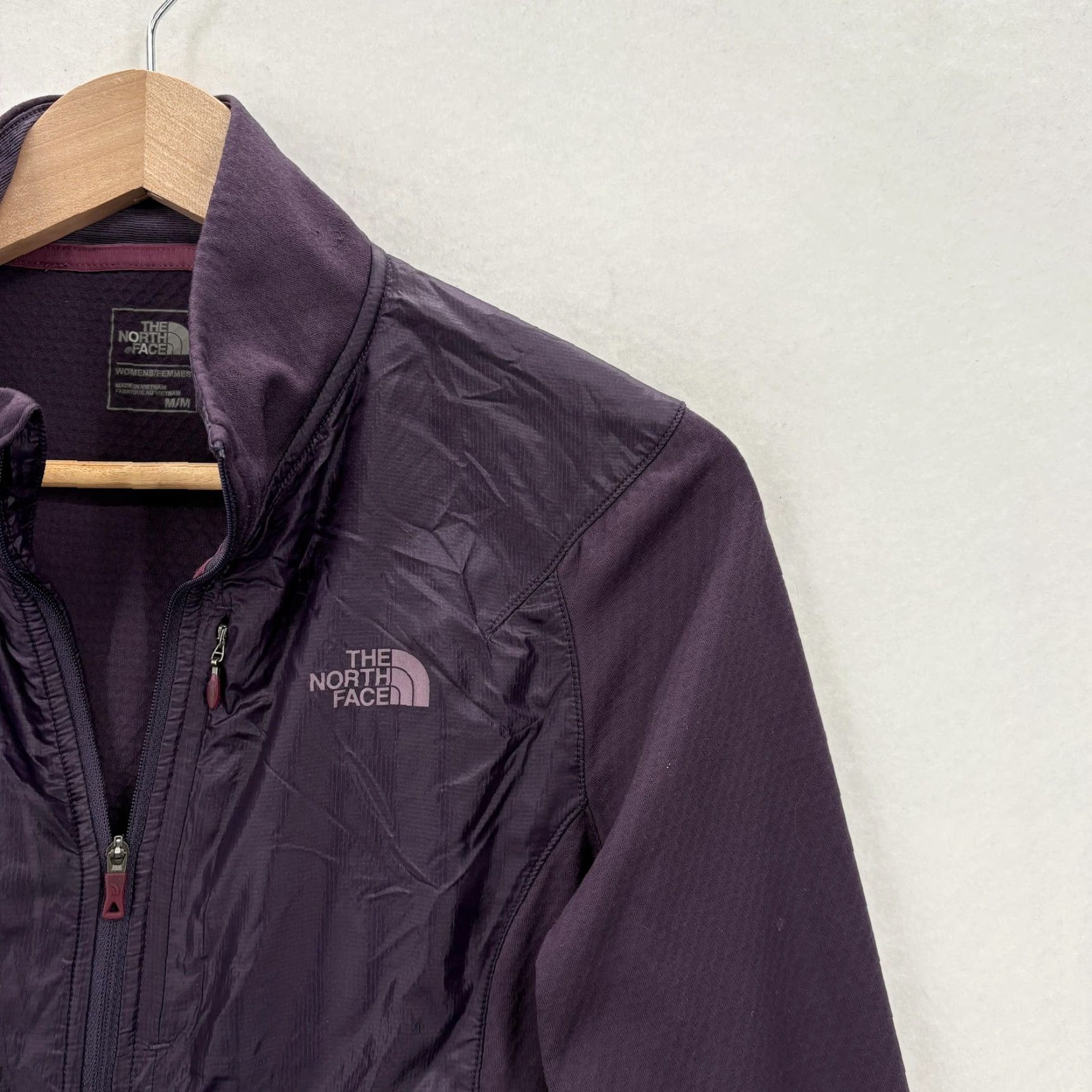 The North Face The North Face Jacket Womens Medium Purple Windbreaker 1/4 Zip Fleece Hiking Size M / US 6-8 / IT 42-44 - 2 Thumbnail