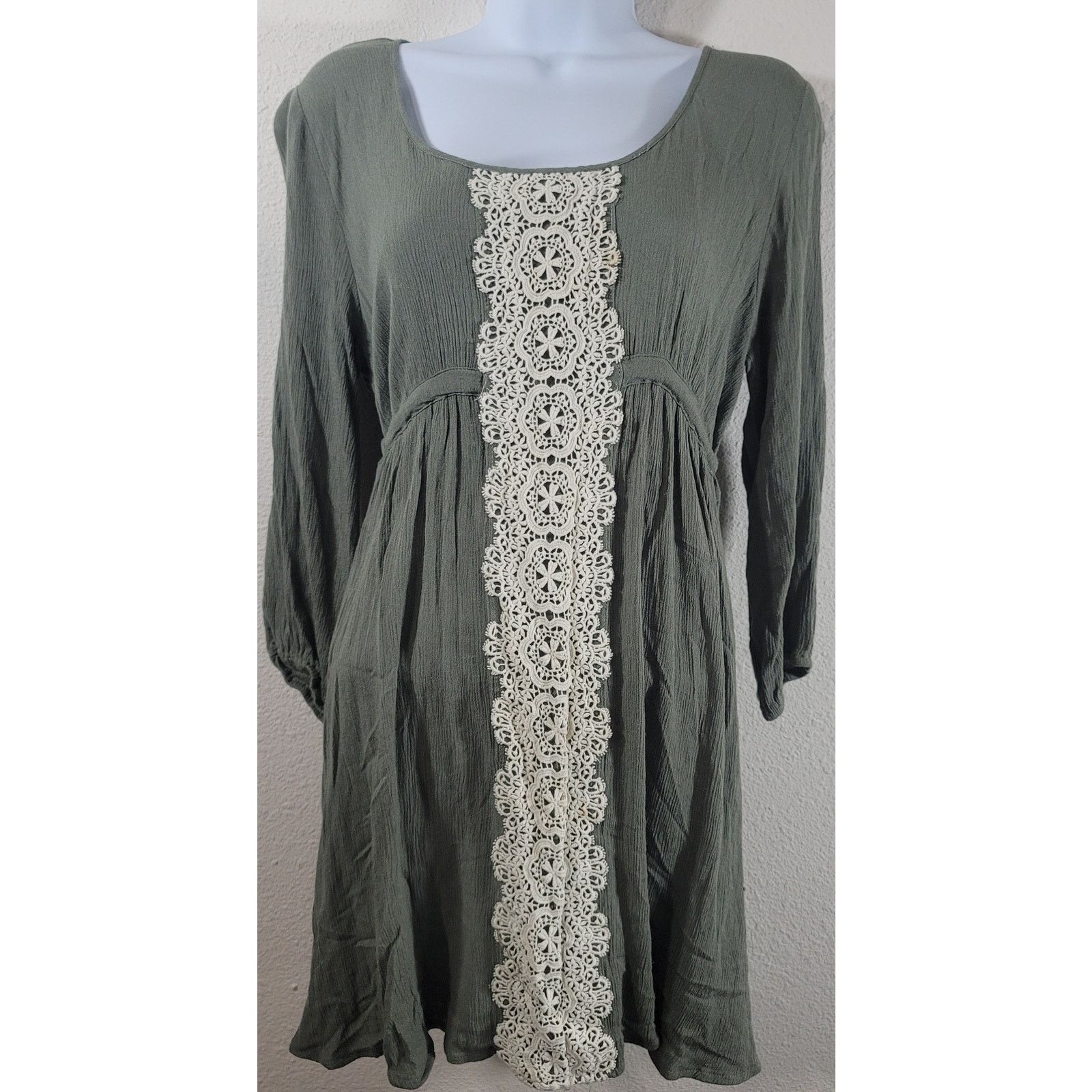 Other Flying Tomato Green Lace Bodice Tunic Top Medium Flowy Size M / US 6-8 / IT 42-44 - 1 Thumbnail