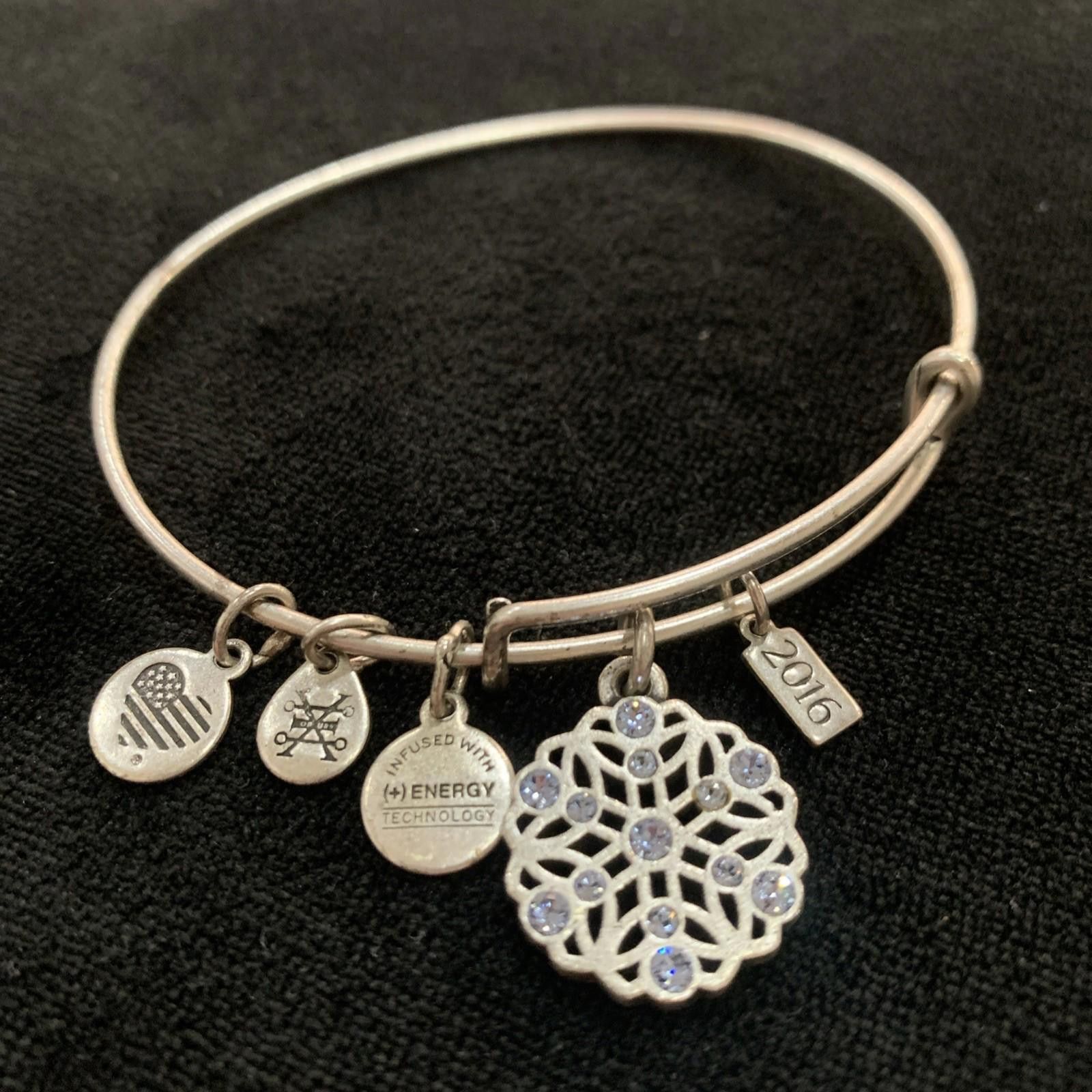 Other Vintage Alex & Ani Snowflake Bracelet. 2016, Blue Gems Heart Size ONE SIZE - 2 Thumbnail