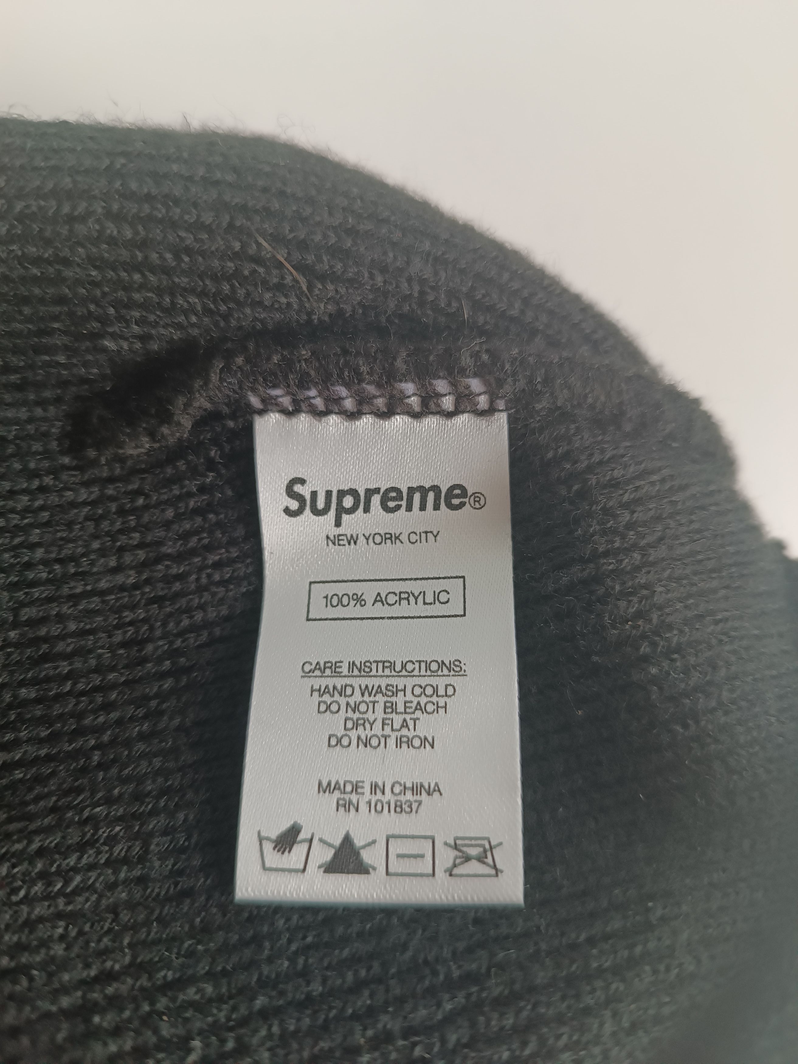 Supreme Beanie Supreme Vampire Size ONE SIZE - 3 Thumbnail
