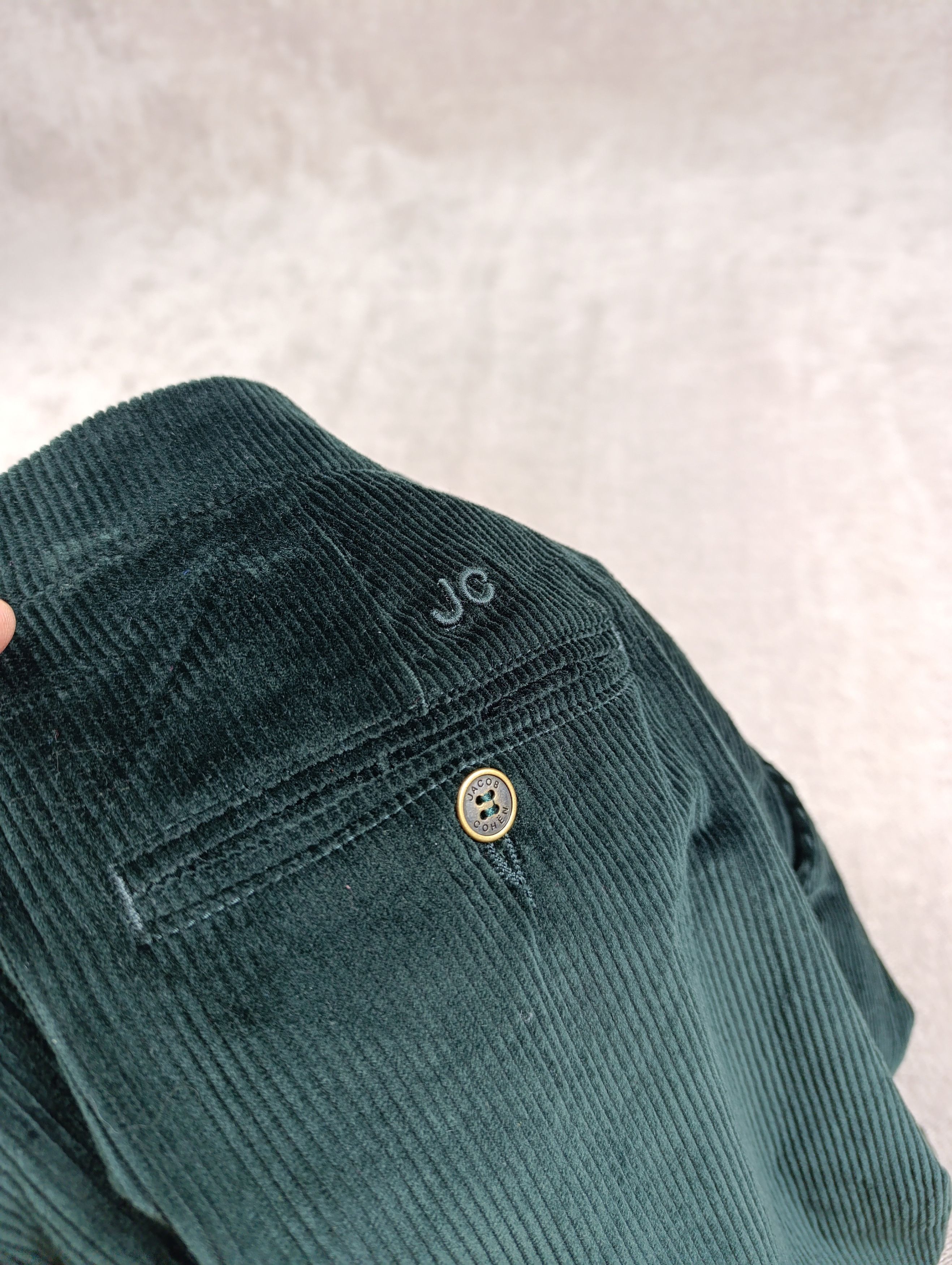 Jacob Cohen JACOB COHEN "INEZ" WOMENS CORDUROY FLARED TROUSERS PANTS Size 32" / US 10 / IT 46 - 25 Thumbnail