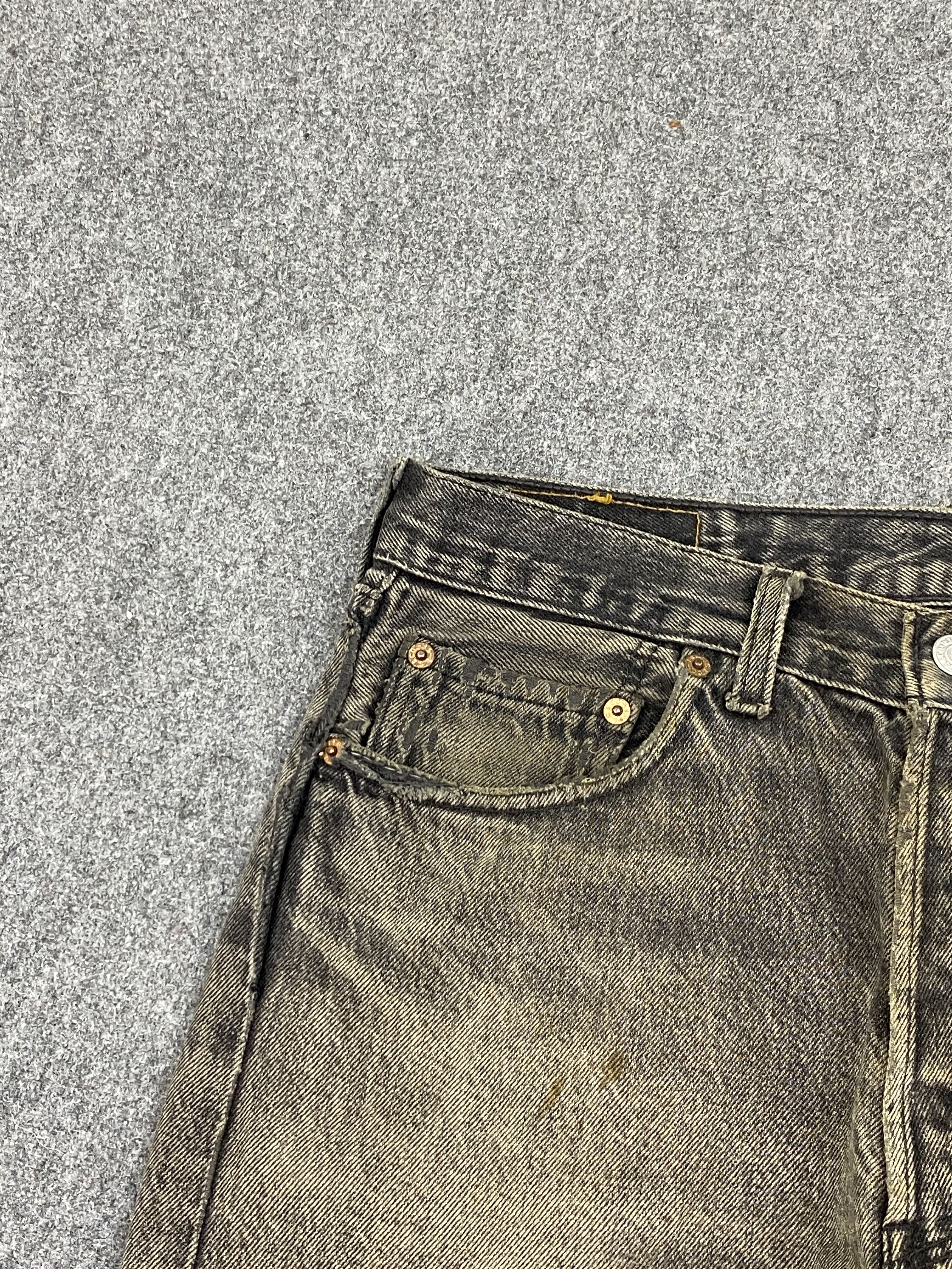 Levi's Vintage Levis 501 Superblack Faded Black Distressed Jeans Size US 30 / EU 46 - 9 Thumbnail