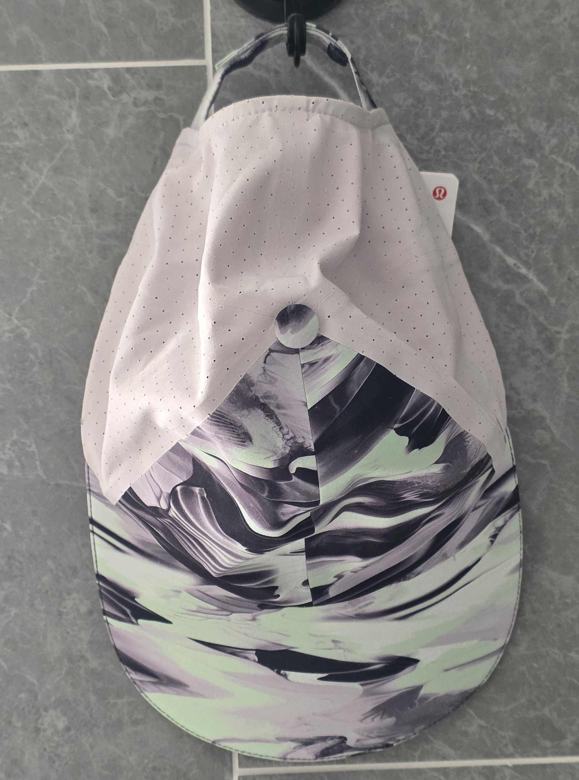 Lululemon NWT Lululemon Fast Free Running Hat Vent Paint Glide Multi Size ONE SIZE - 1 Thumbnail