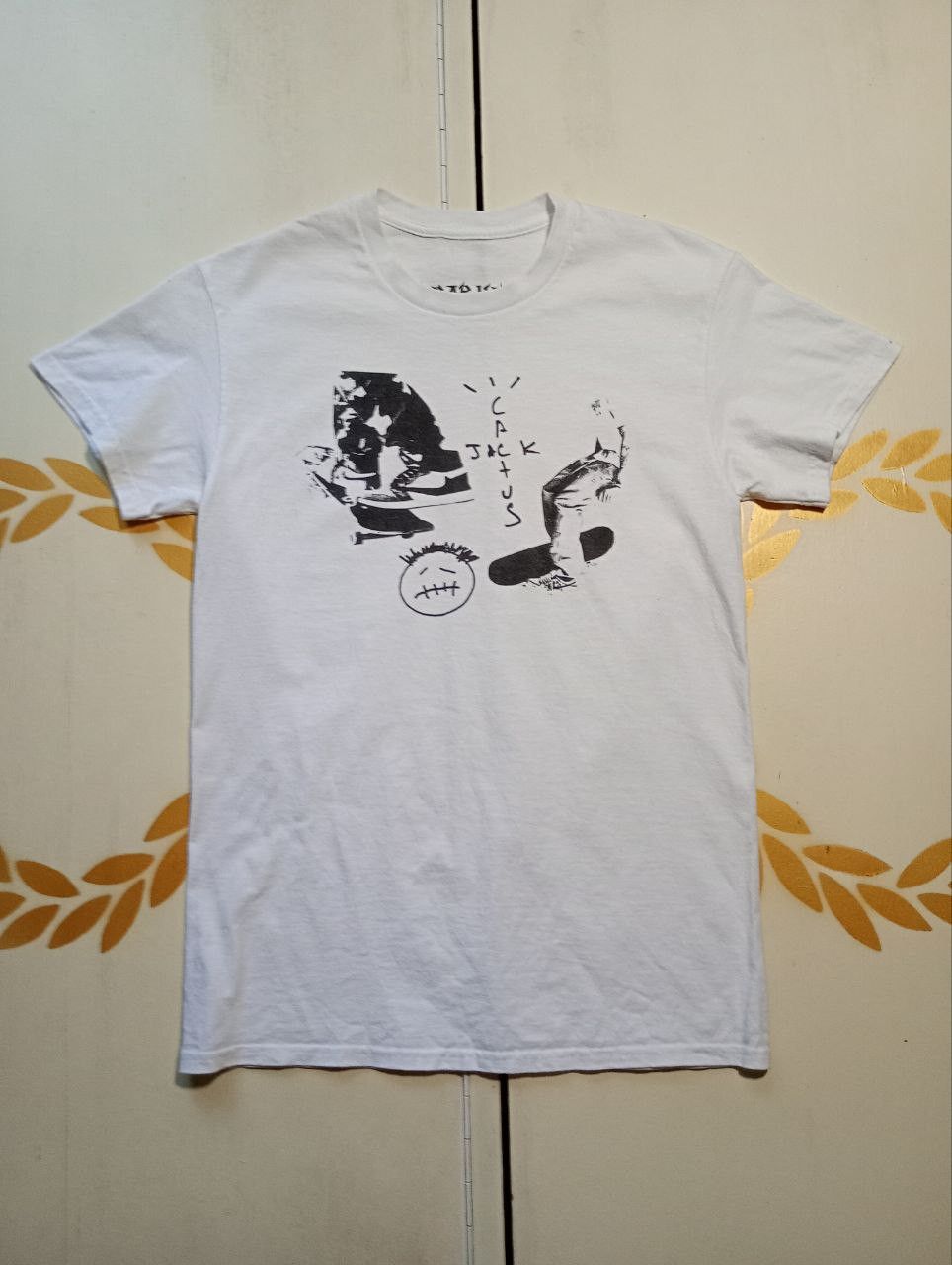 Cactus Plant Flea Market × Travis Scott Cactus Jack T-Shirt Size US S / EU 44-46 / 1 - 2 Thumbnail
