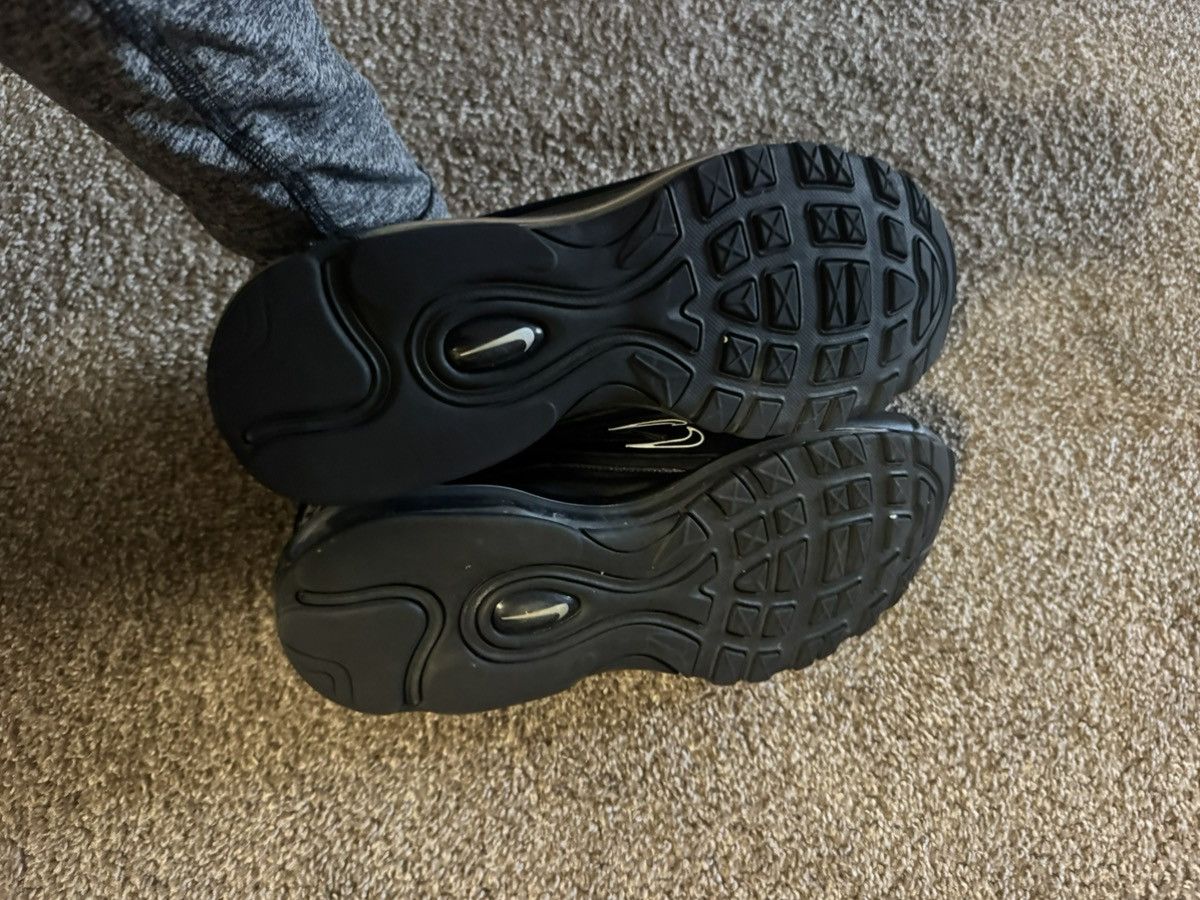 Nike × Supreme Nike air max x Supreme 98 Size US 12 / EU 45 - 6 Thumbnail