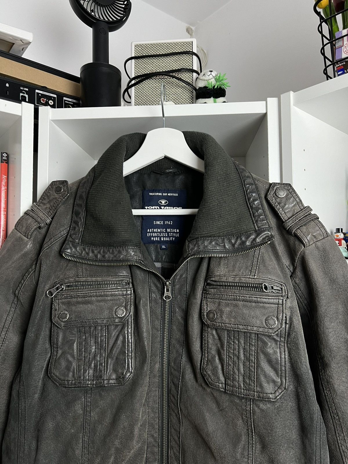 Vintage Vintage y2k avantgarde leather bomber jacket XL archive Size US XL / EU 56 / 4 - 3 Thumbnail