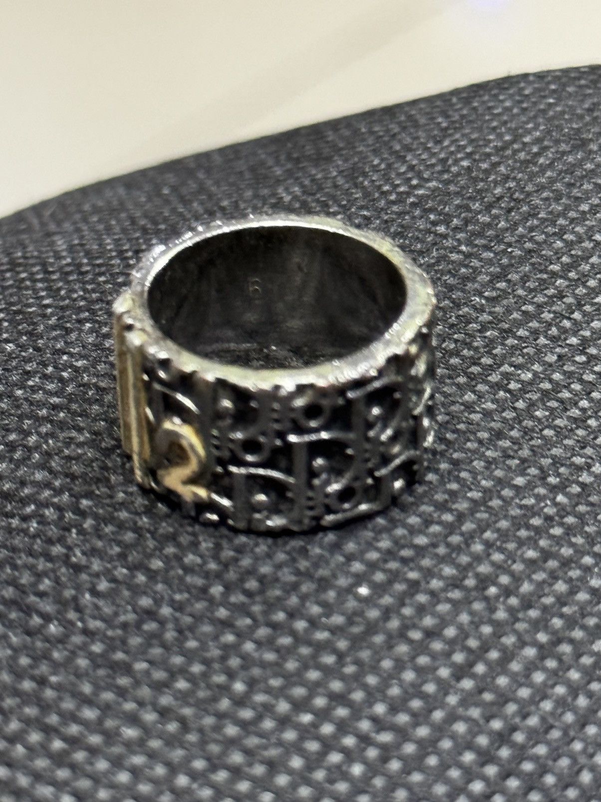 Dior CHRISTIAN DIOR MONOGRAM ENAMEL RING SIZE 6 Size ONE SIZE - 6 Thumbnail