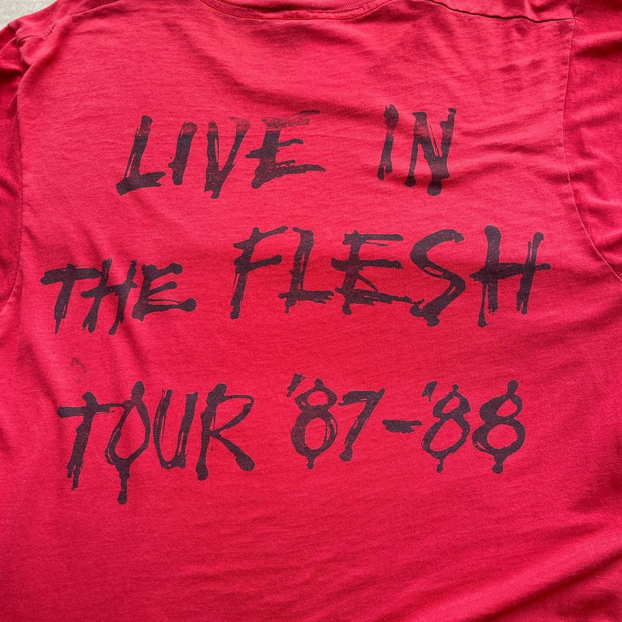 Vintage Vintage 1988 Alice Cooper live in the flesh tour Tee Size US M / EU 48-50 / 2 - 6 Thumbnail