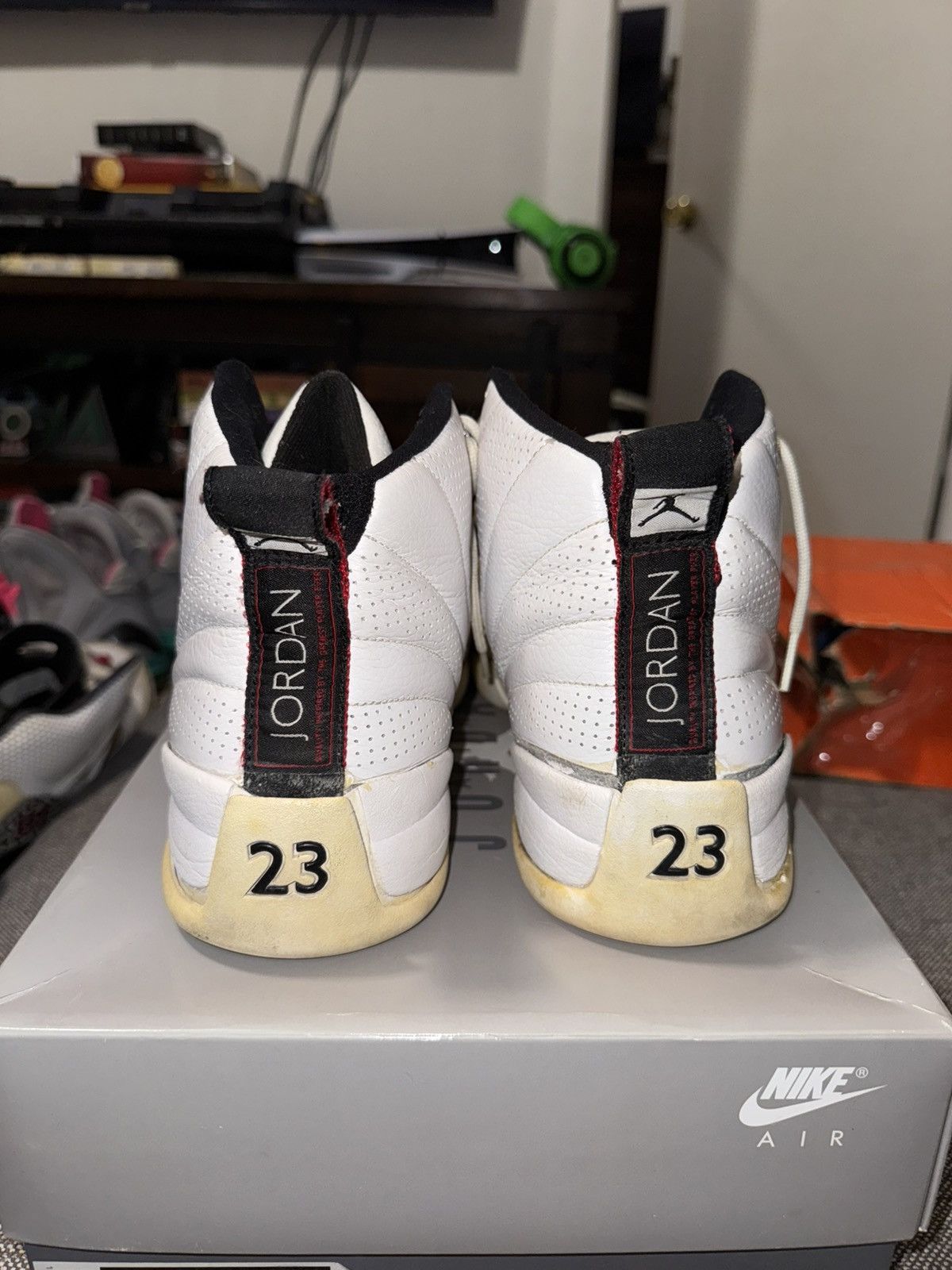 Jordan Brand Air Jordan 12 Retro Rising Sun Size US 12 / EU 45 - 3 Thumbnail