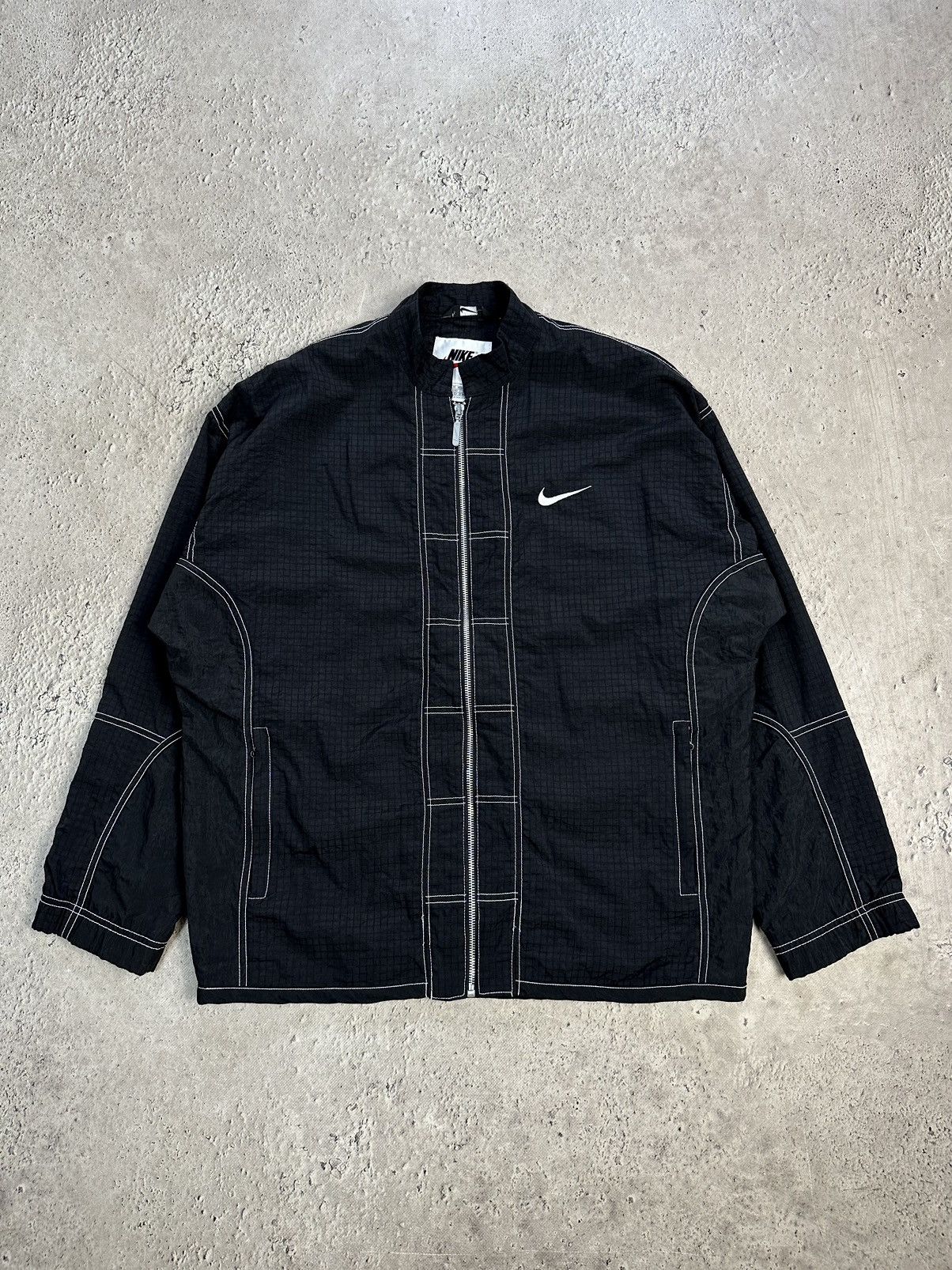 Nike × Vintage Vintage Nike Y2K Nylon Jacket Drill Embroidered Big Logo Size US M / EU 48-50 / 2 - 9 Thumbnail